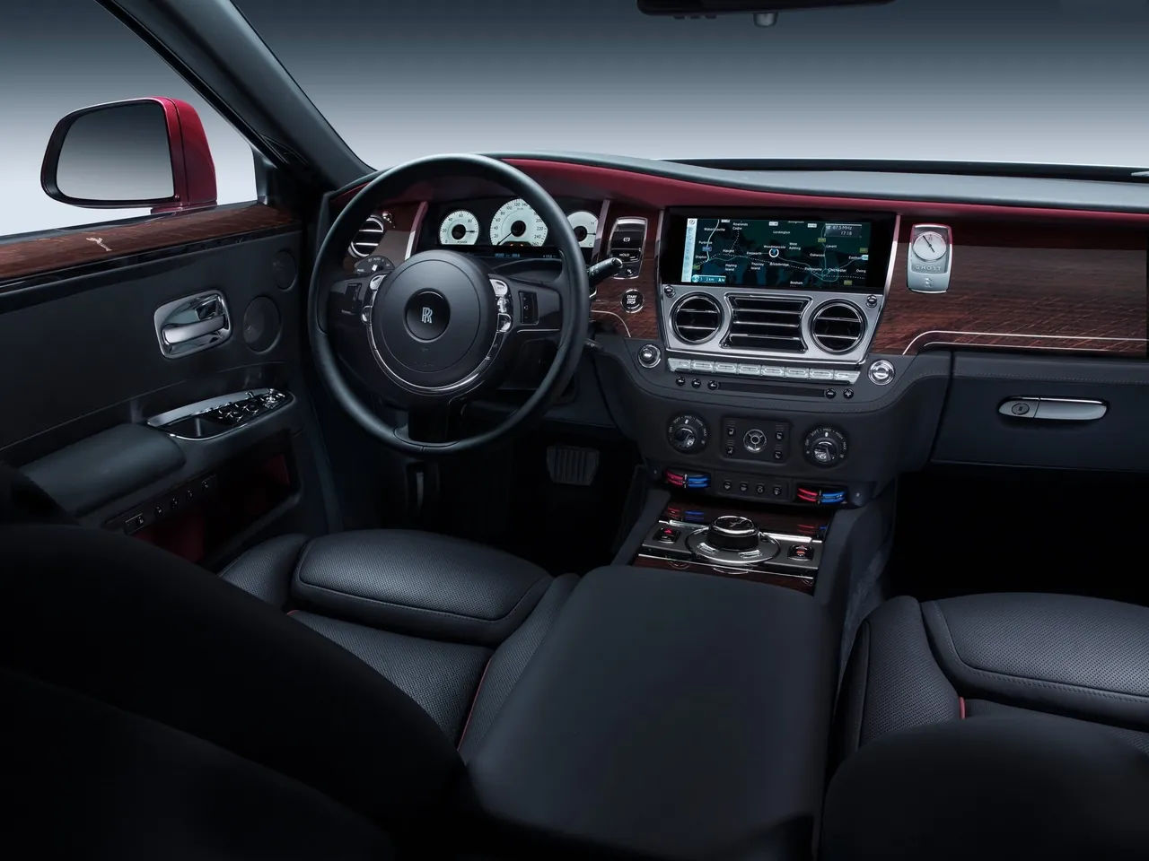 Rolls-Royce Ghost Series II (2015) – interiér