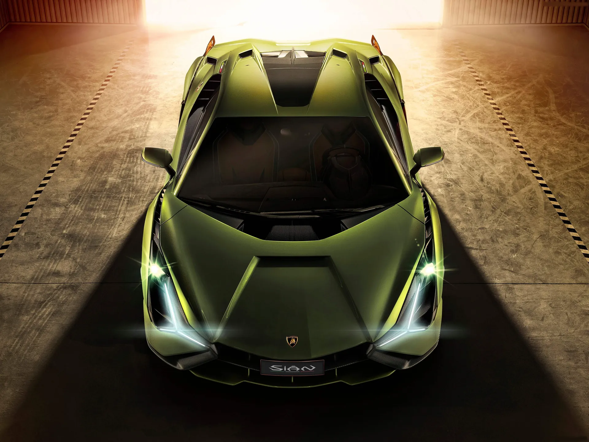 Lamborghini Sian (2020) – zepředu