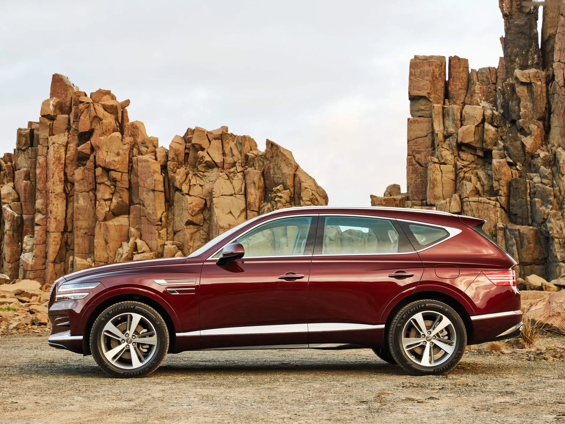 Genesis GV80 [AU] (2021) – boční profil
