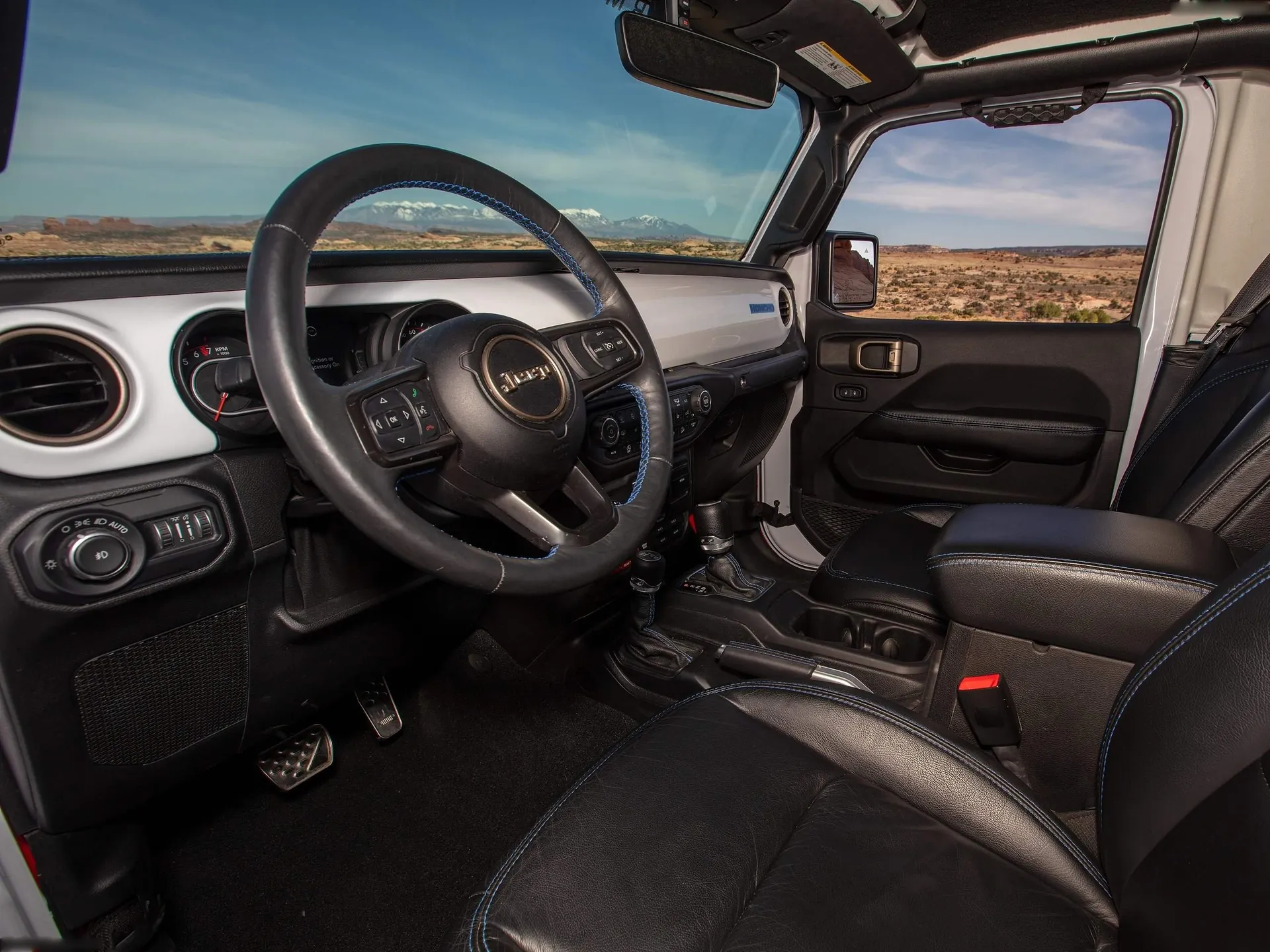 Jeep J6 Honcho Concept (2025) – interiér
