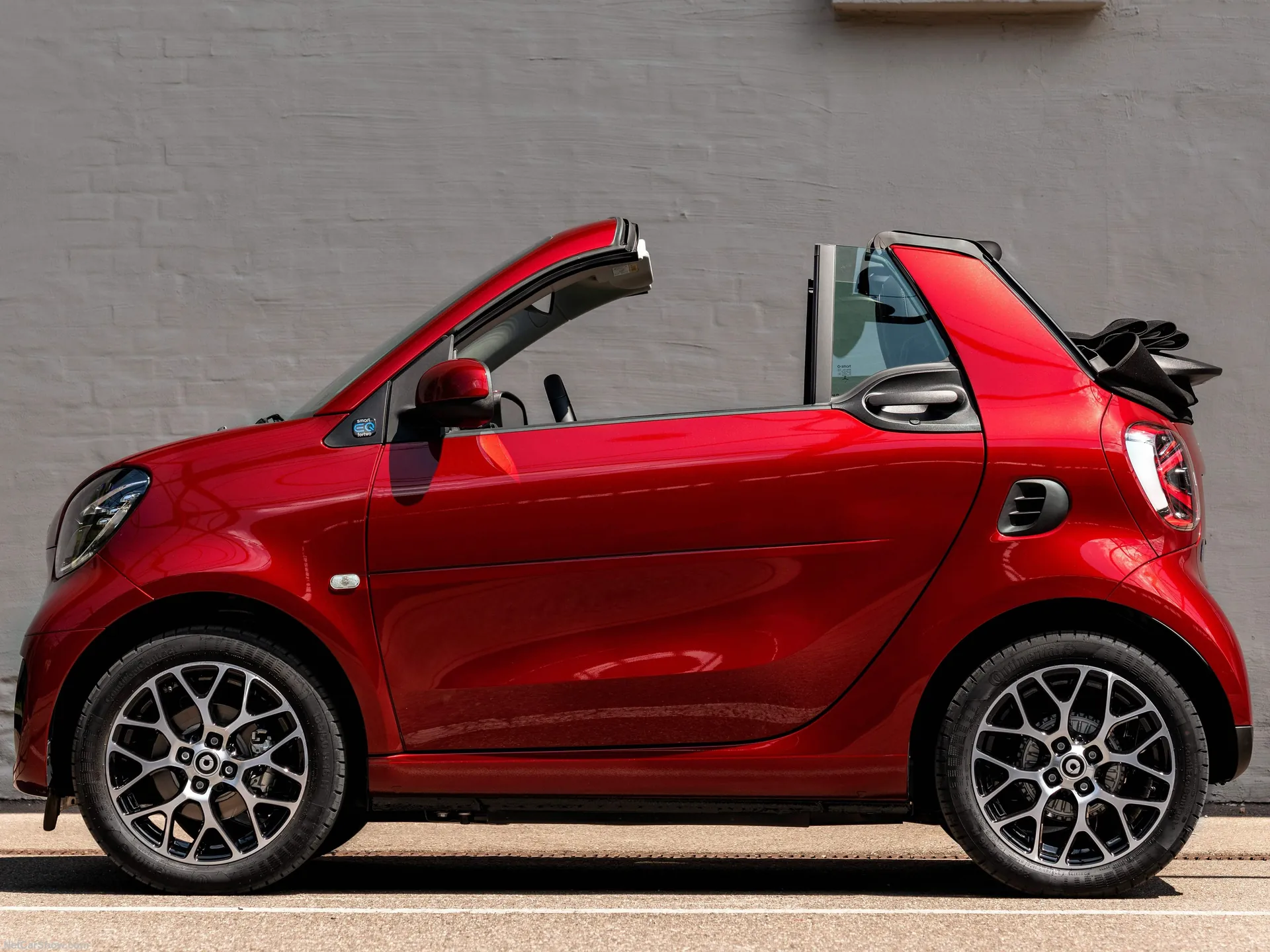 Smart EQ fortwo cabrio (2020) – boční profil