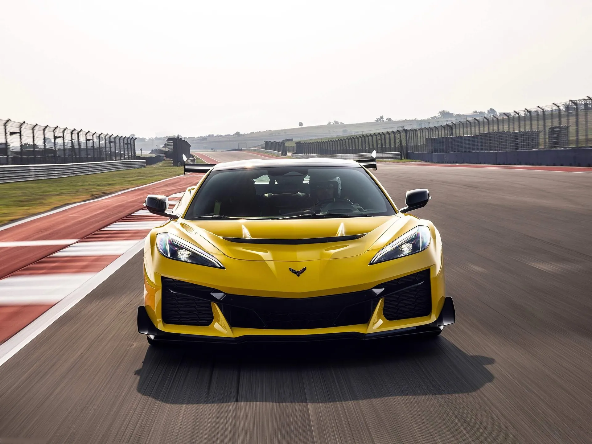 Chevrolet Corvette ZR1 (2025) – zepředu