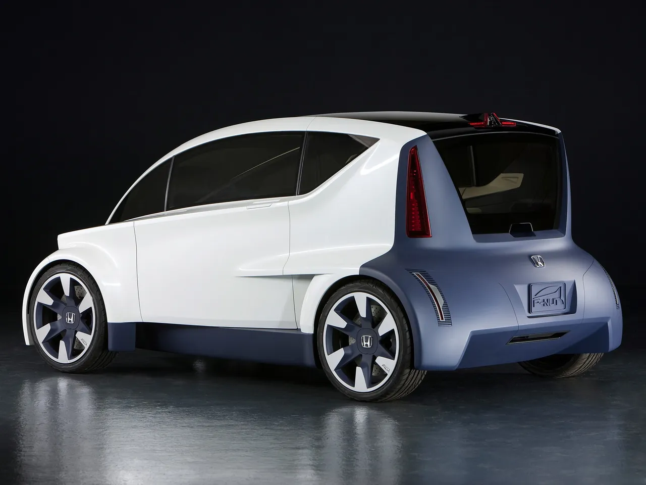 Honda P-NUT Concept (2009) – zadní tříčtvrteční pohled