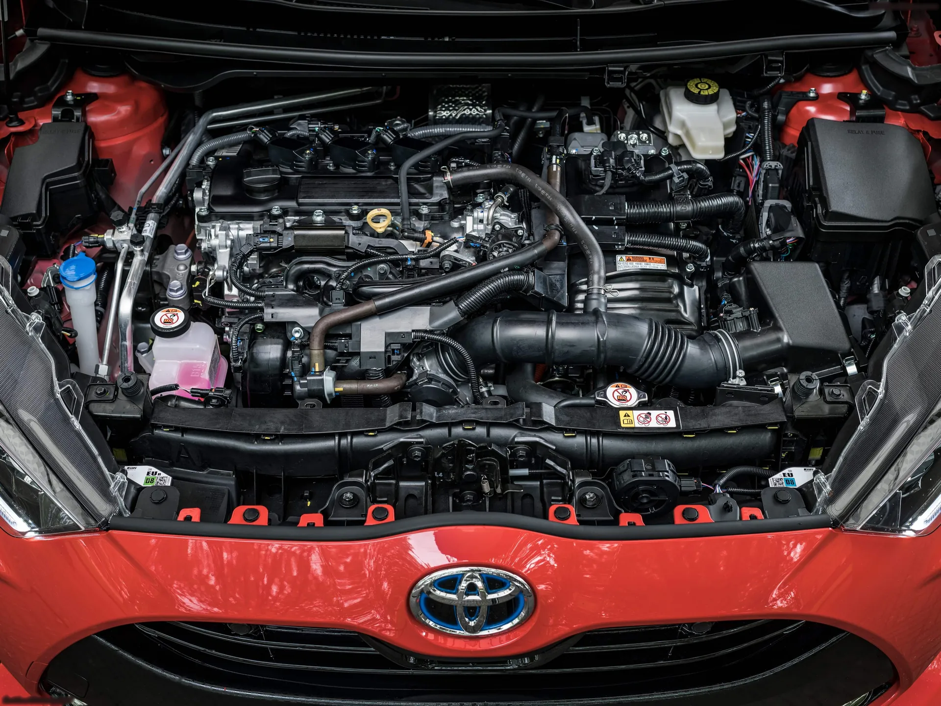 Toyota Yaris (2020) - Engine Bay