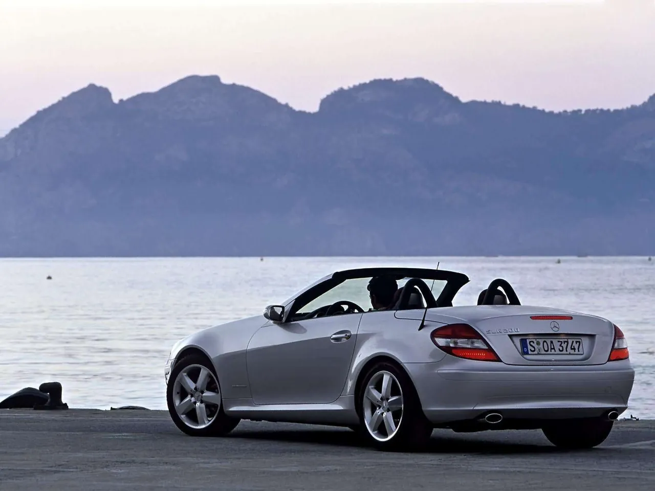Mercedes-Benz SLK200 Kompressor (2005) - Rear Three-Quarter