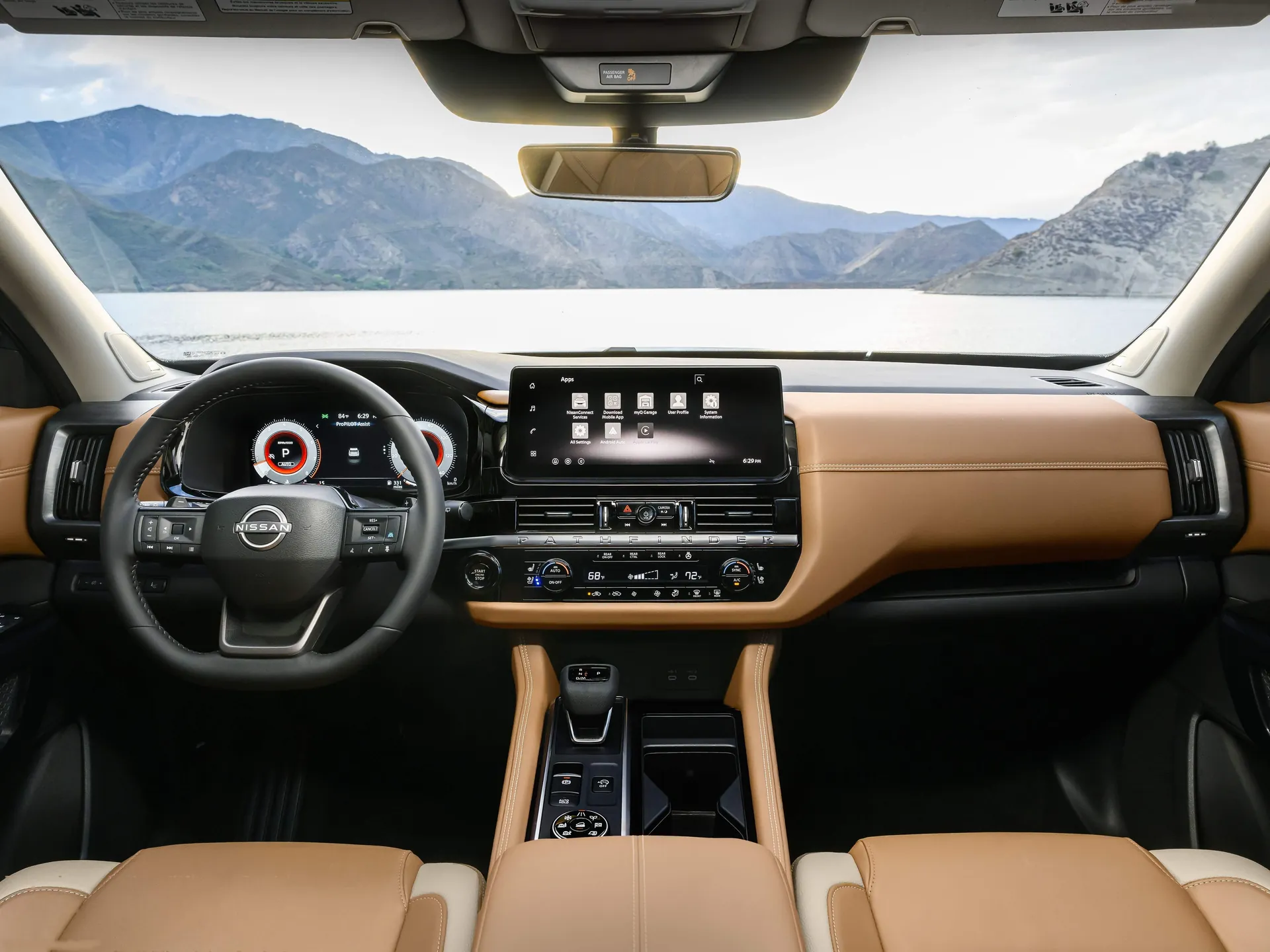 Nissan Pathfinder (2026) – interiér