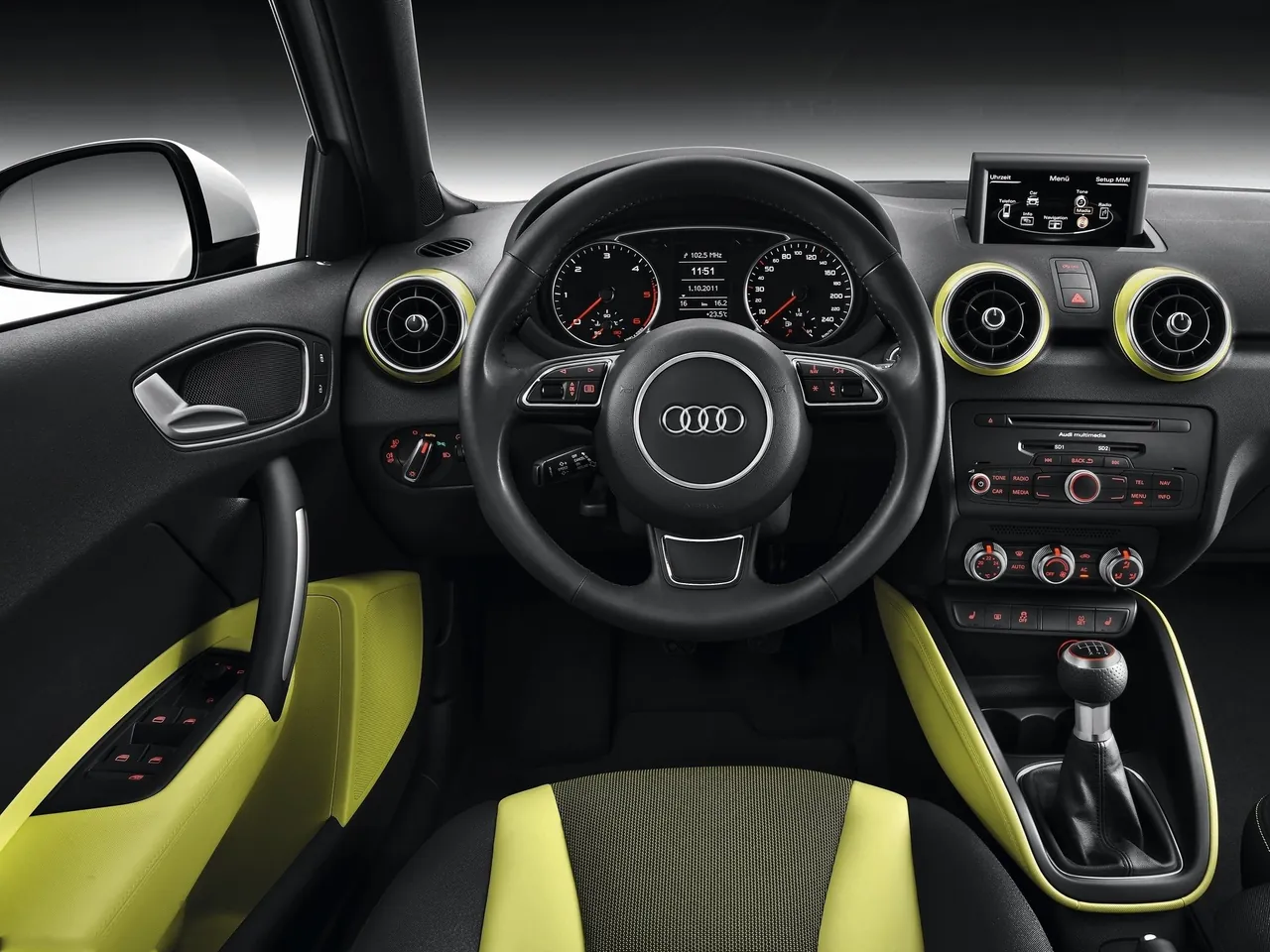 Audi A1 Sportback (2012) – interiér