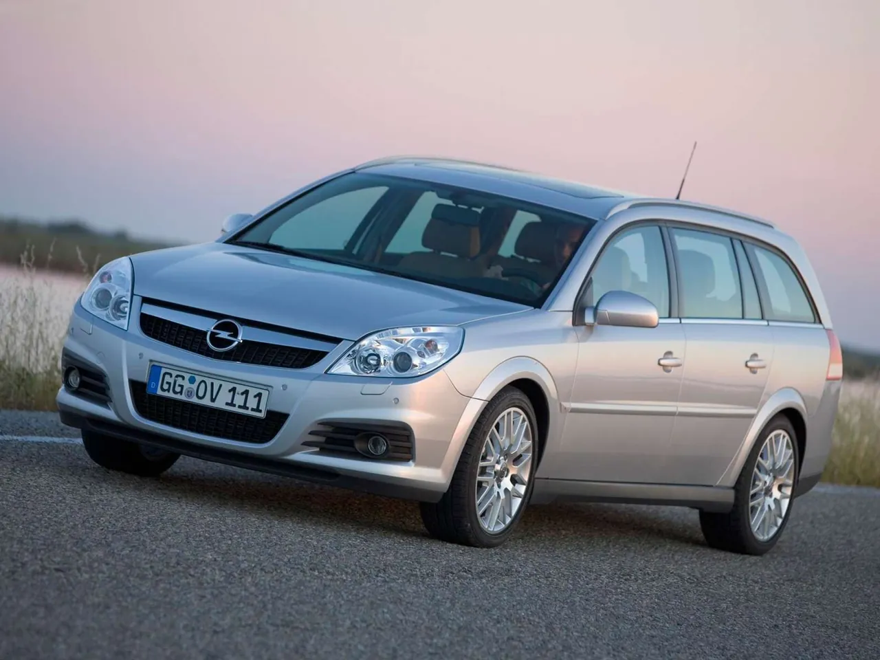 Opel Vectra Caravan (2006)