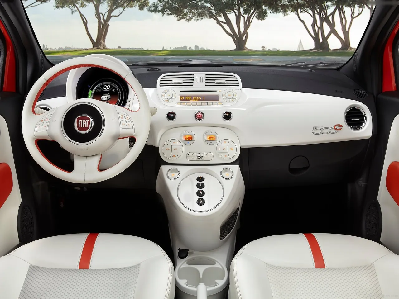 Fiat 500e (2014) – interiér