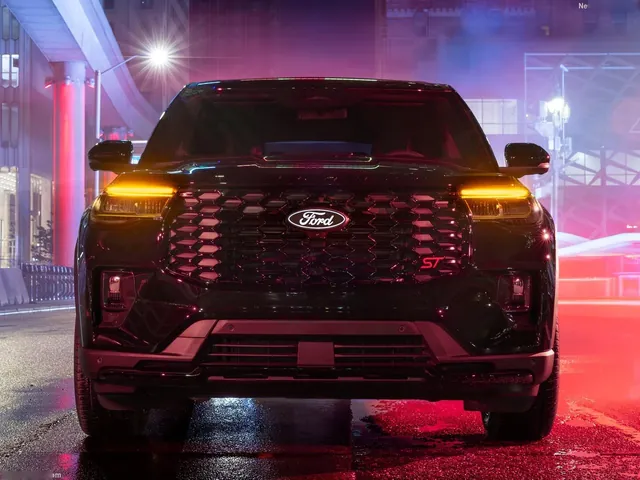 Ford Explorer ST Sinister Package (2027)