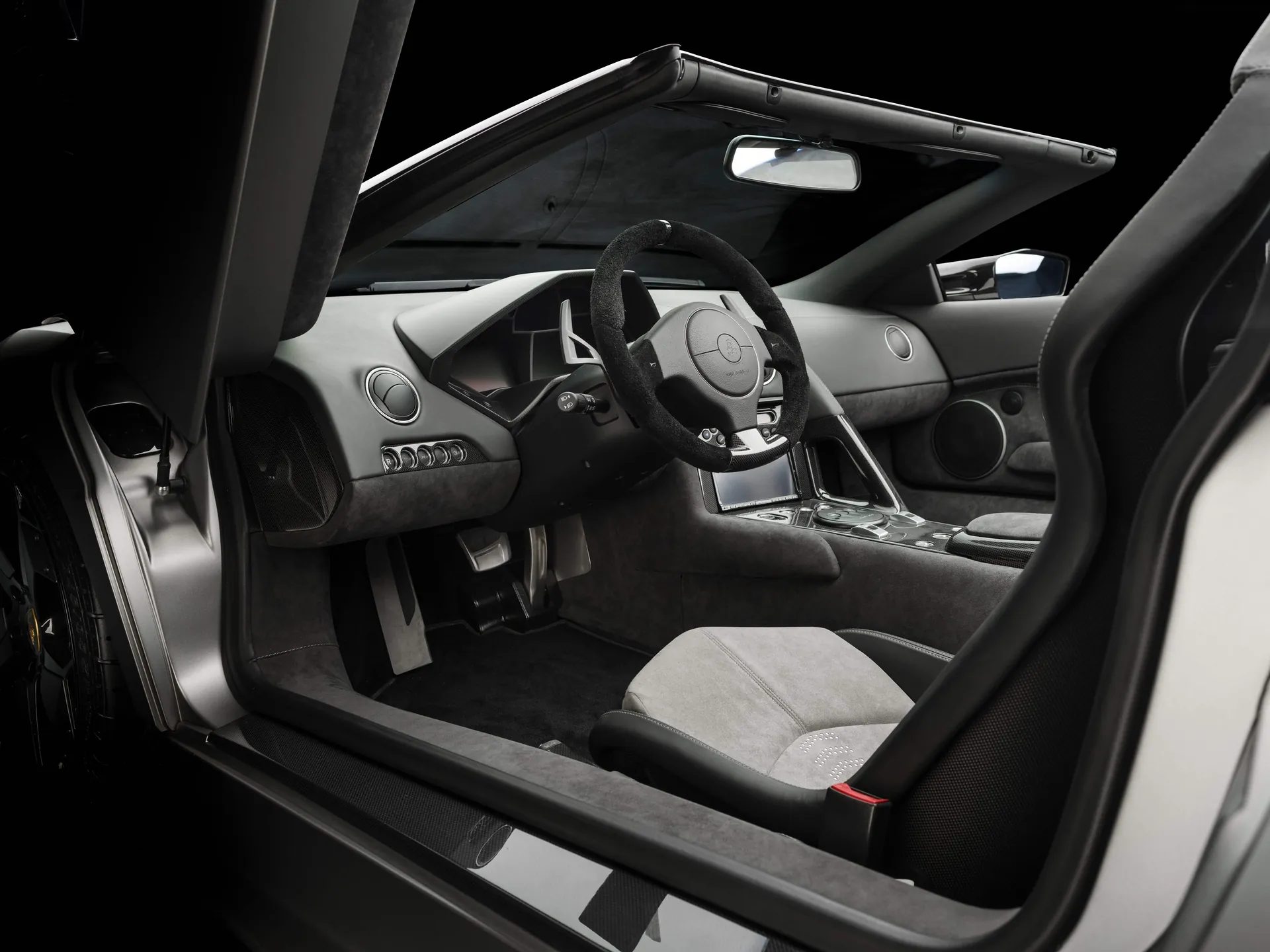 Lamborghini Reventon Roadster (2010) – interiér