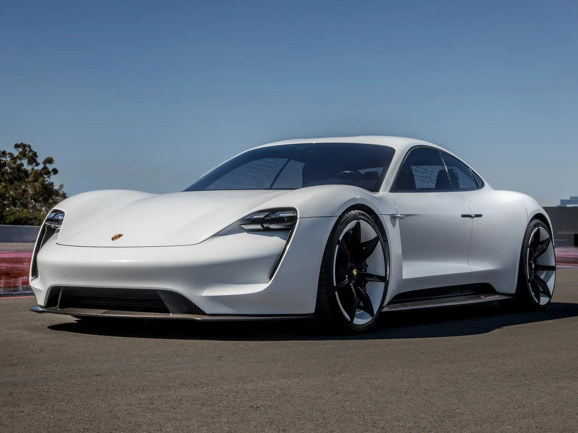 Porsche Mission E Concept (2015)