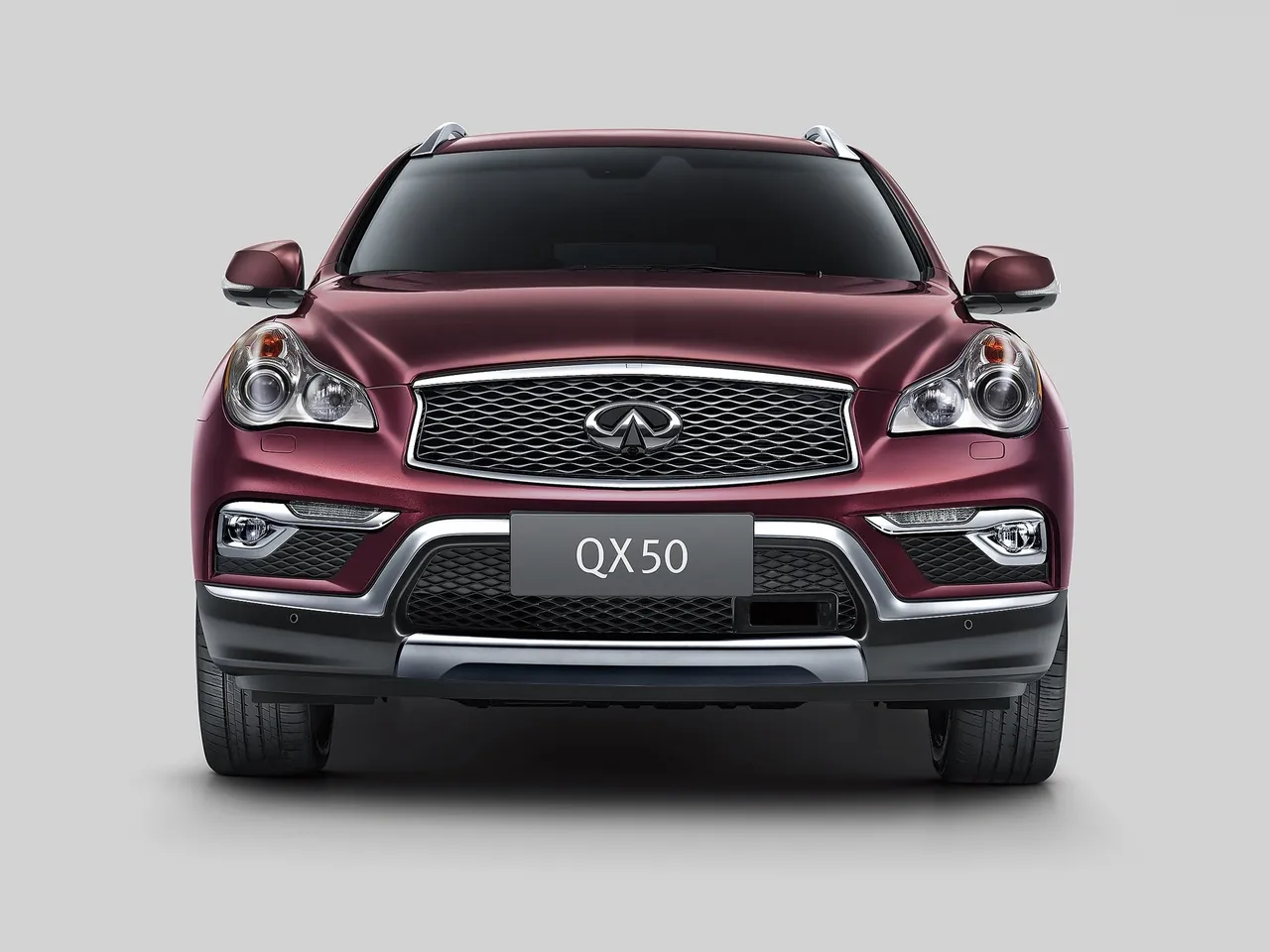 Infiniti QX50 (2016) – zepředu