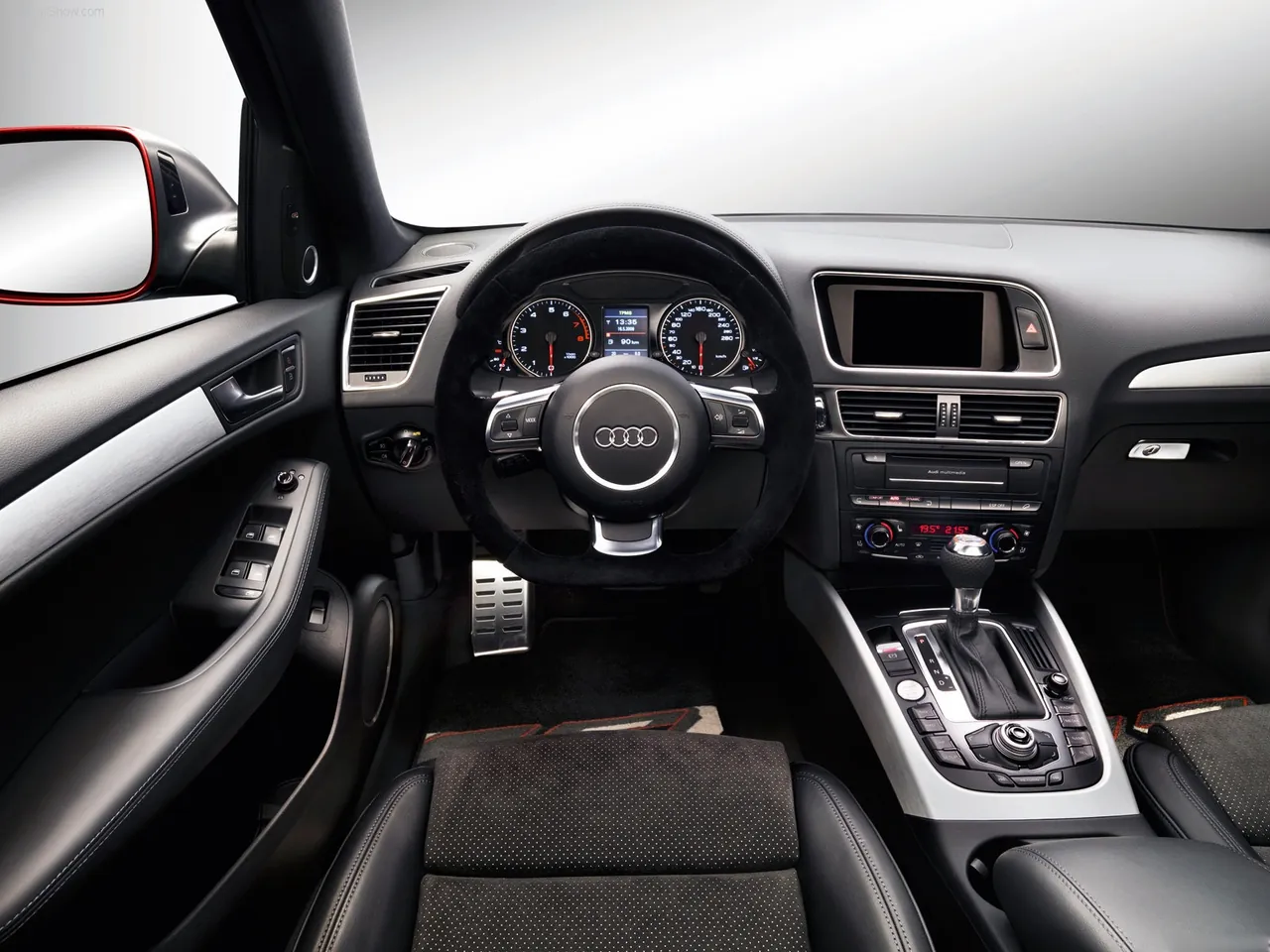 Audi Q5 Custom Concept (2009) – interiér