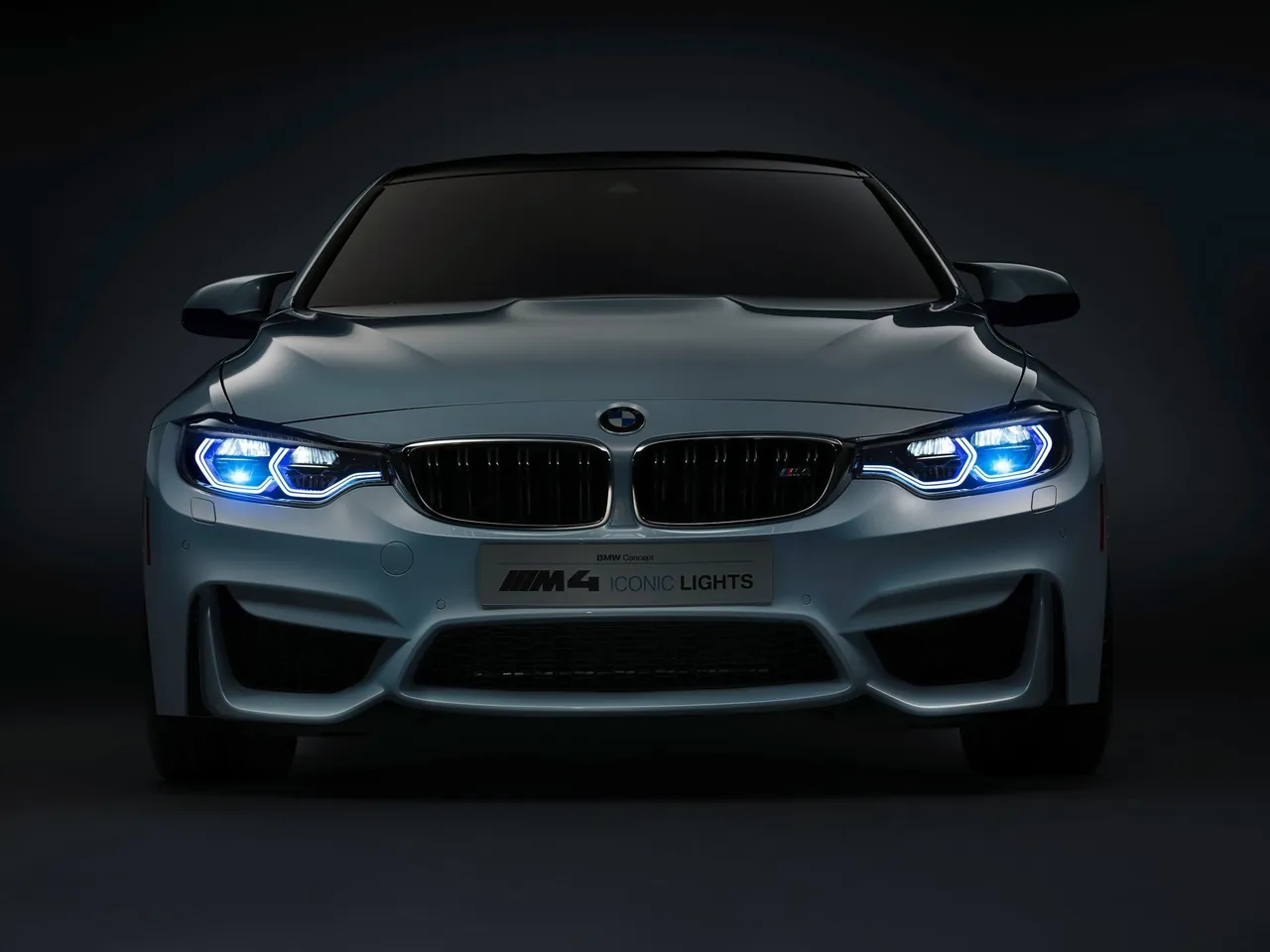 BMW M4 Iconic Lights Concept (2015) – zepředu