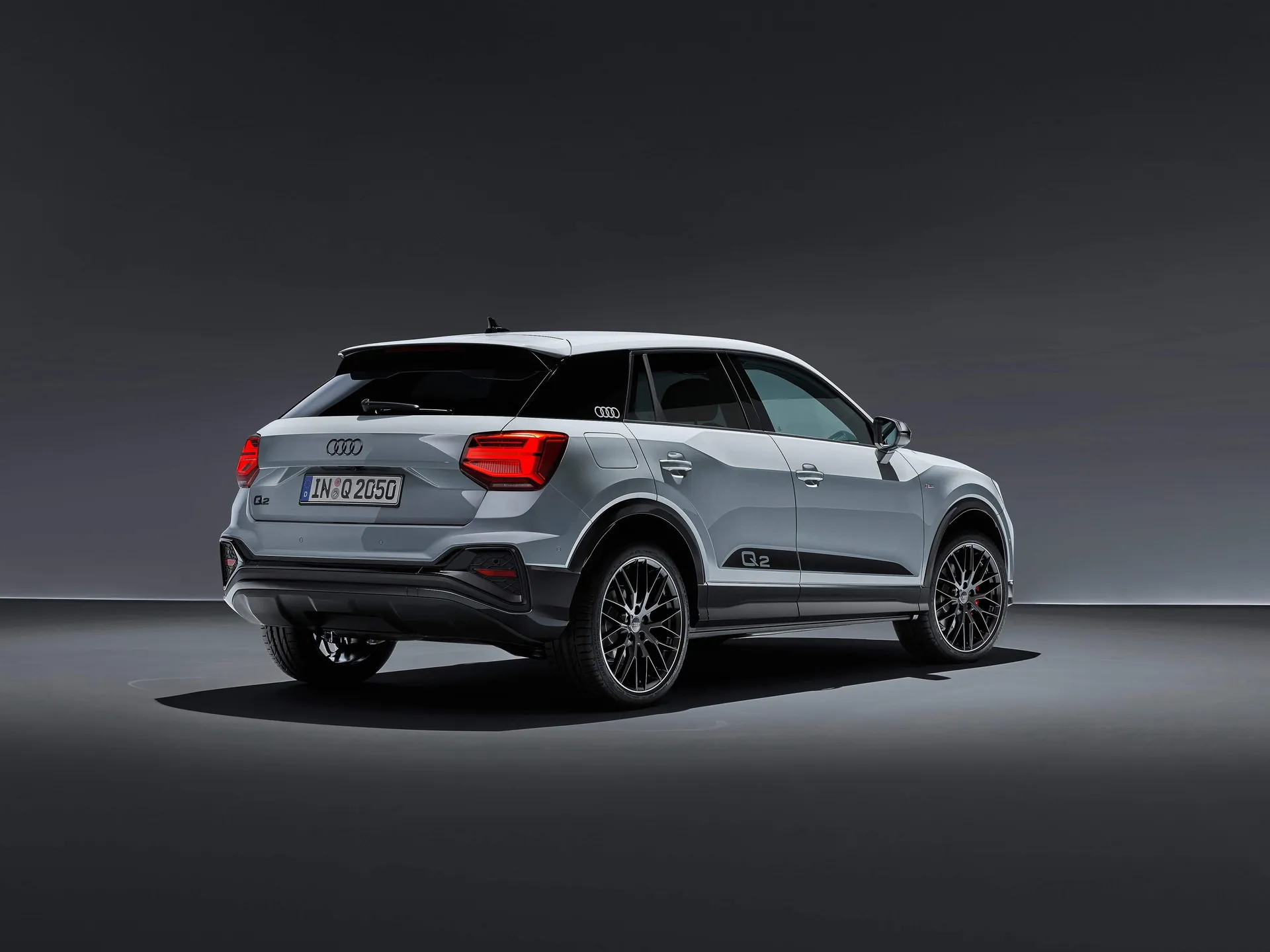 Audi Q2 (2021) – zadní tříčtvrteční pohled