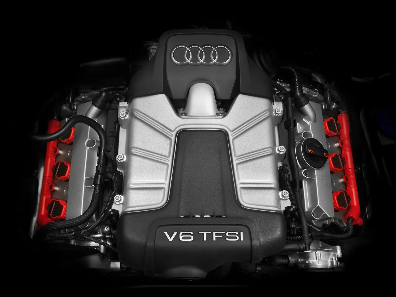 Audi SQ5 3.0 TFSI (2014) – motorový prostor