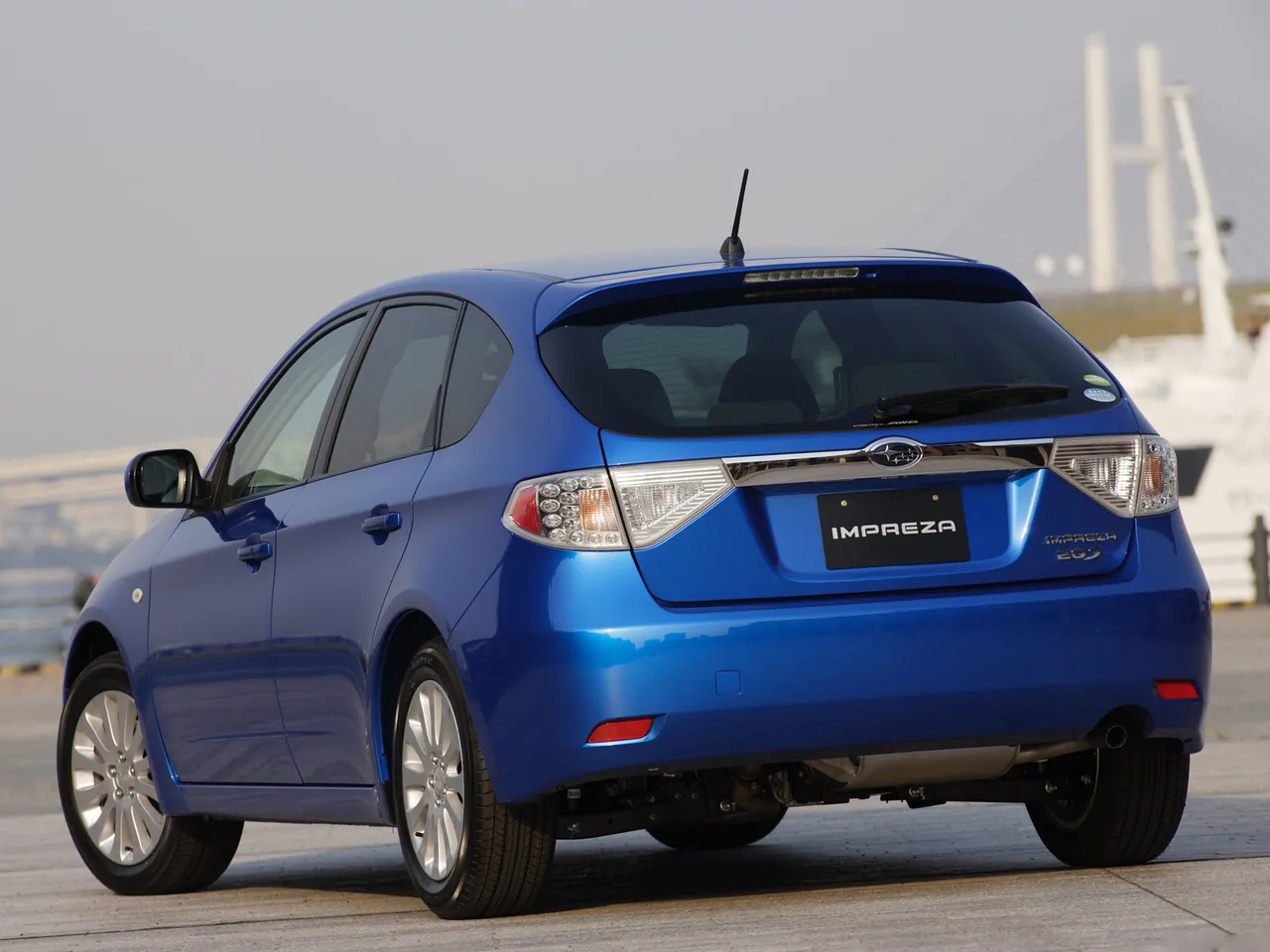 Subaru Impreza [JP] (2008) – zadní tříčtvrteční pohled