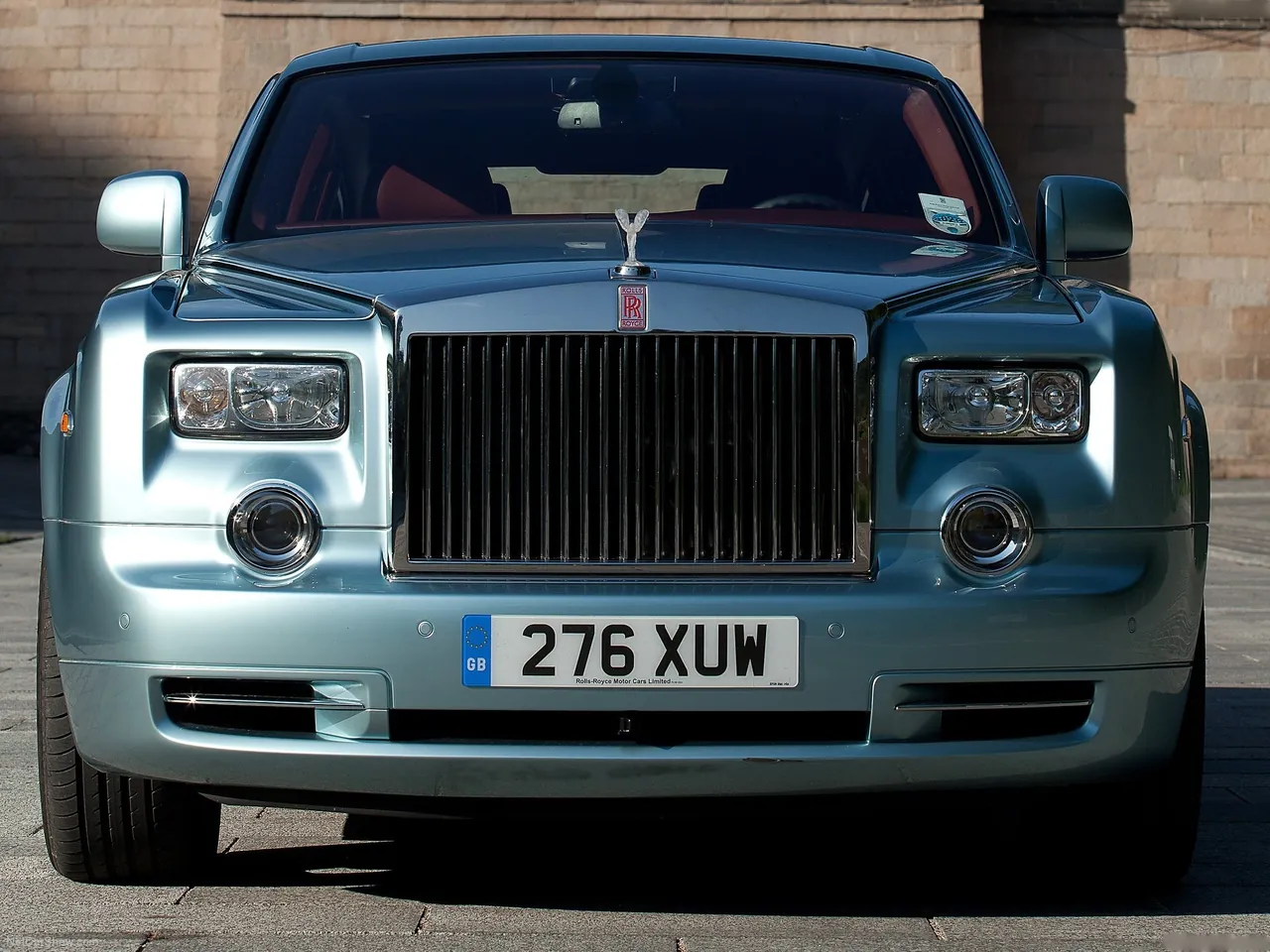 Rolls-Royce 102EX Electric Concept (2011) – zepředu