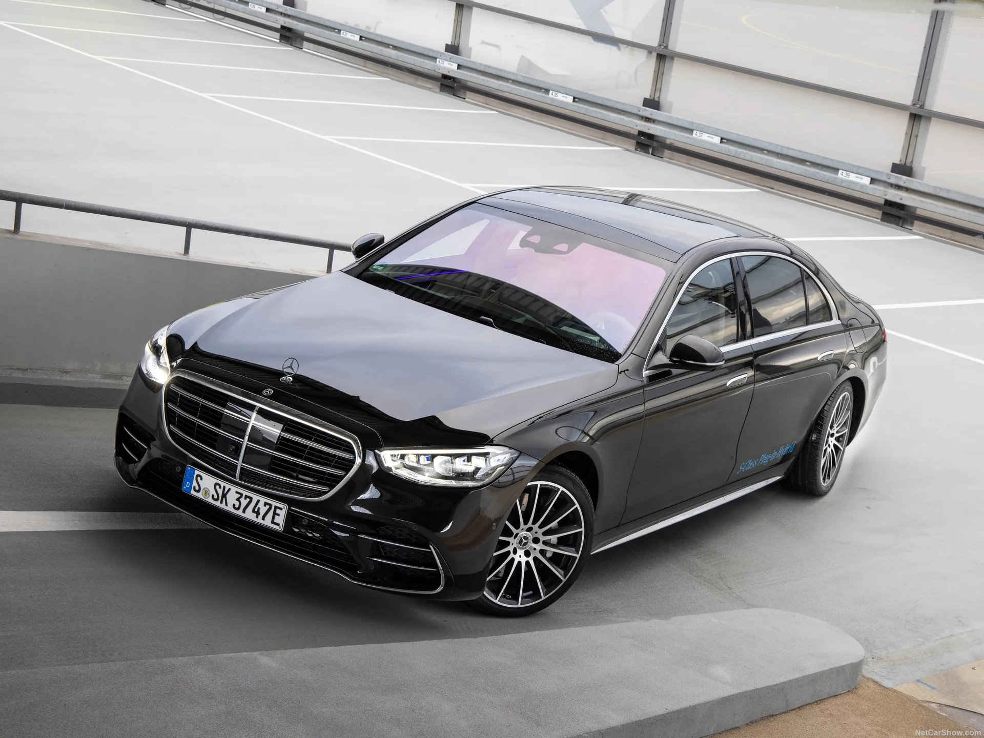 Mercedes-Benz S-Class Plug-in Hybrid (2021)