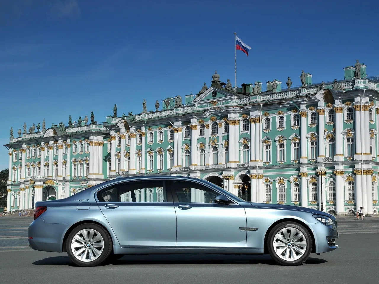 BMW 7 ActiveHybrid (2013) – boční profil