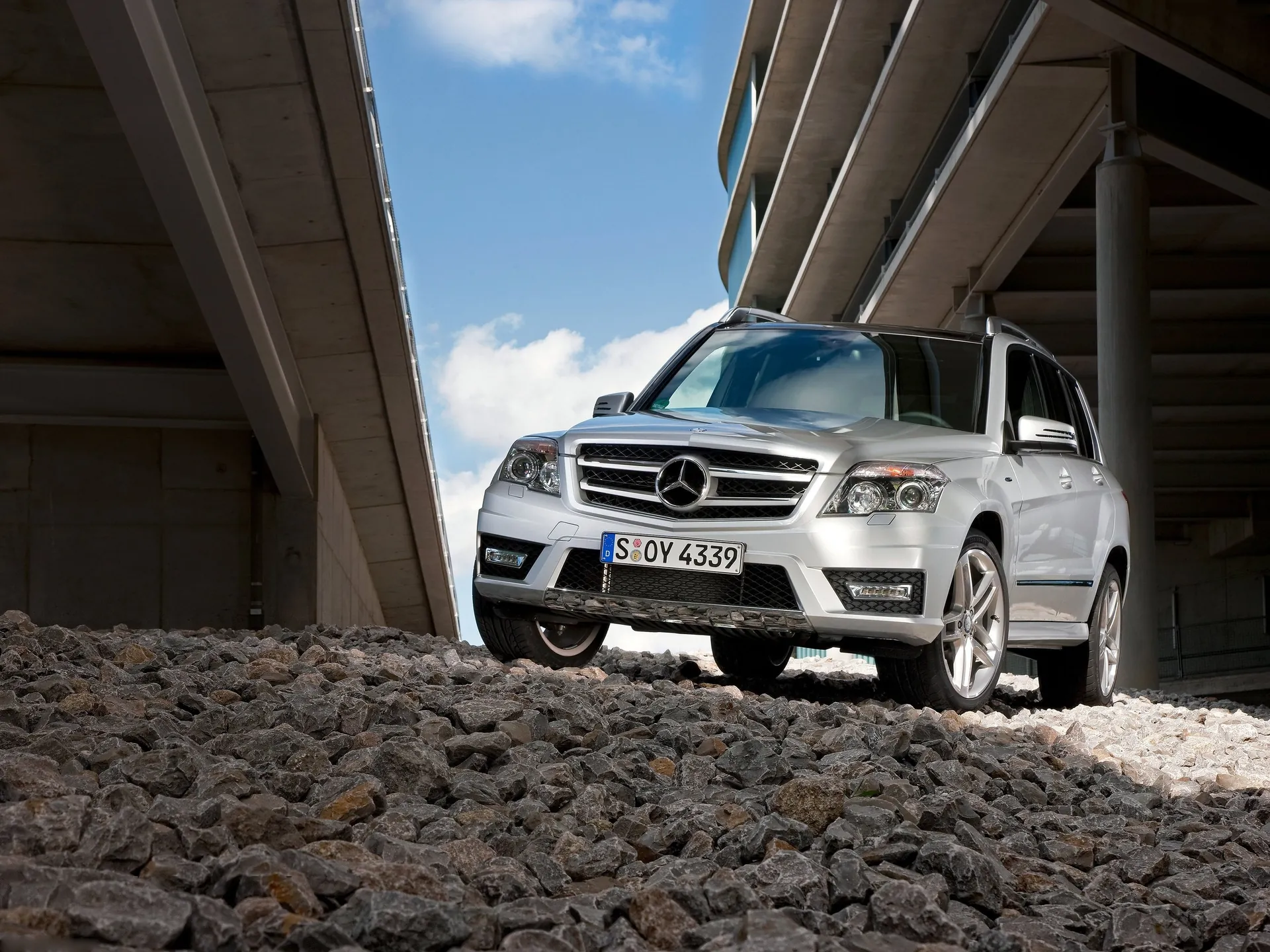 Mercedes-Benz GLK-Class (2010)