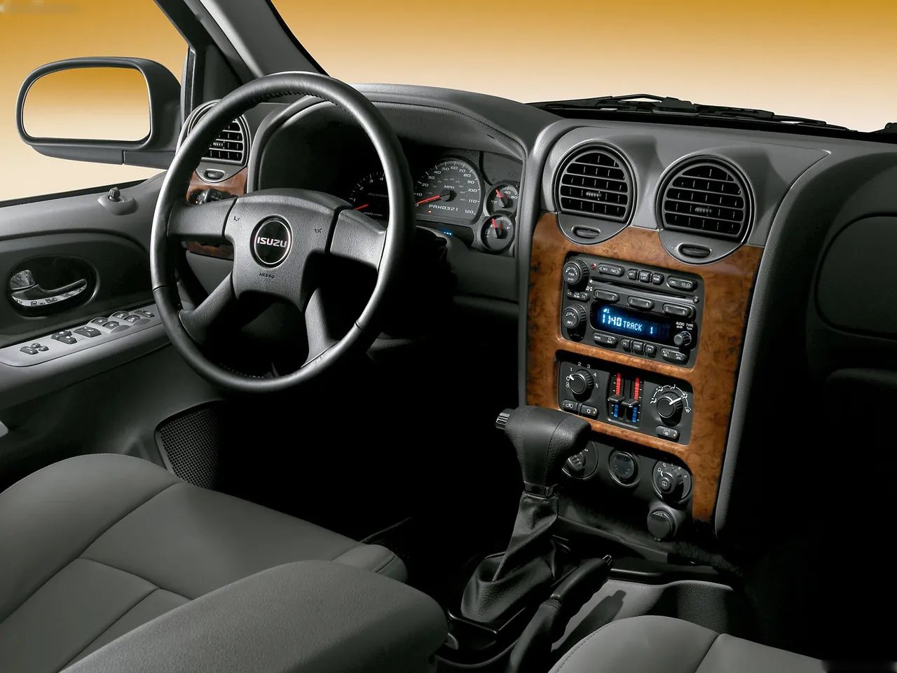 Isuzu Ascender (2007) – interiér
