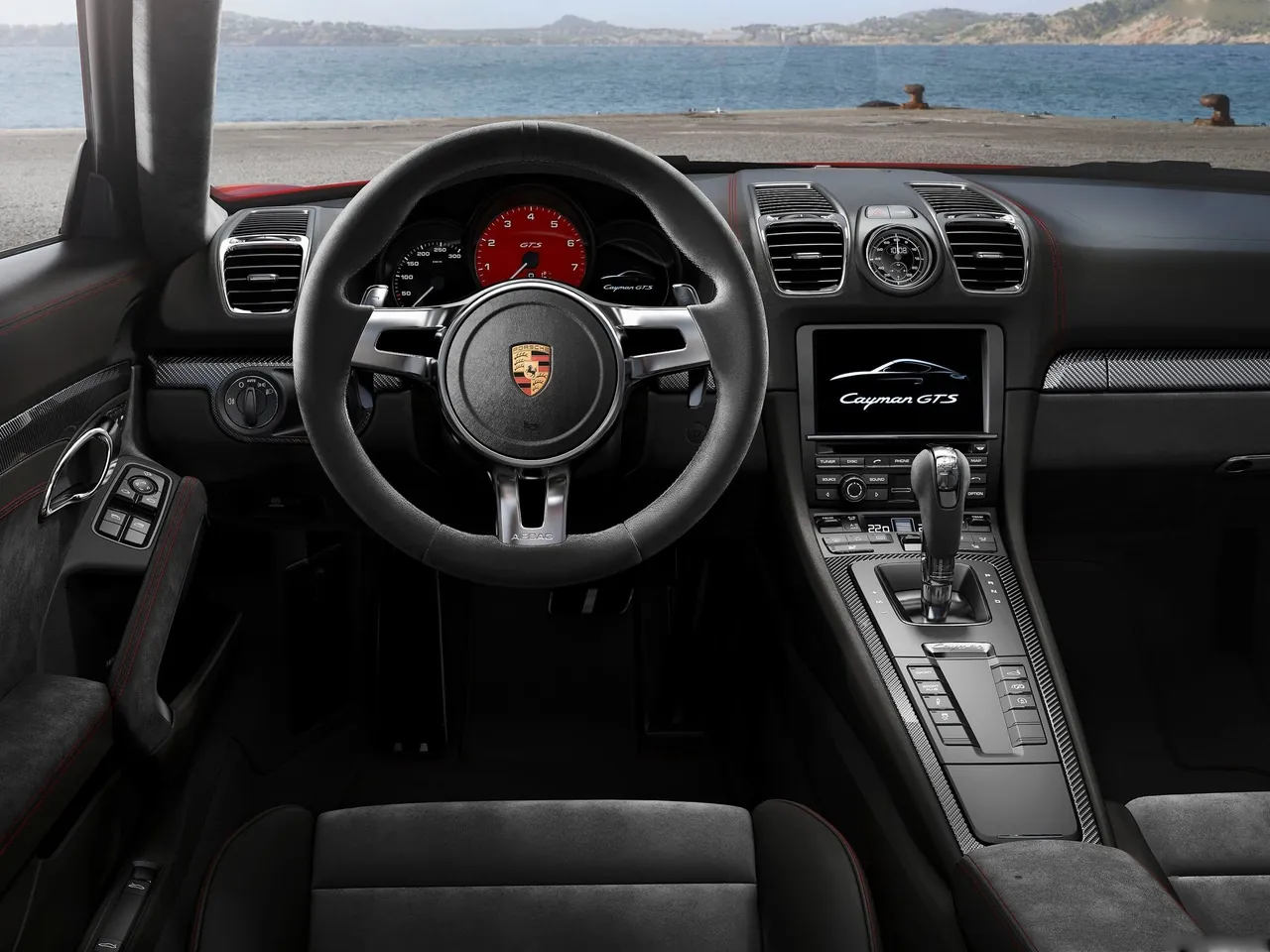 Porsche Cayman GTS (2015) – interiér