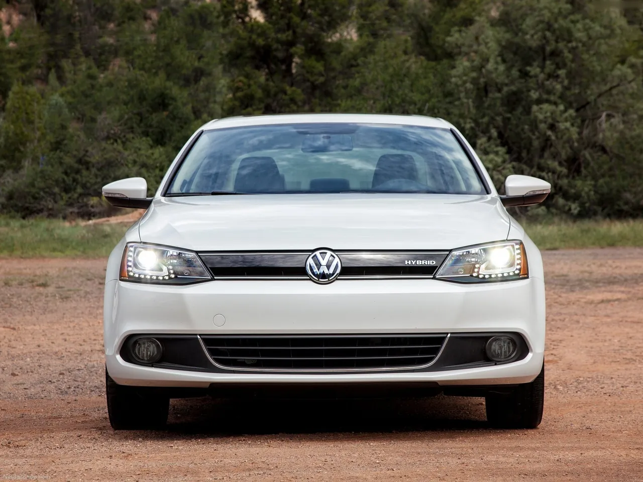 Volkswagen Jetta Hybrid (2013) - Front