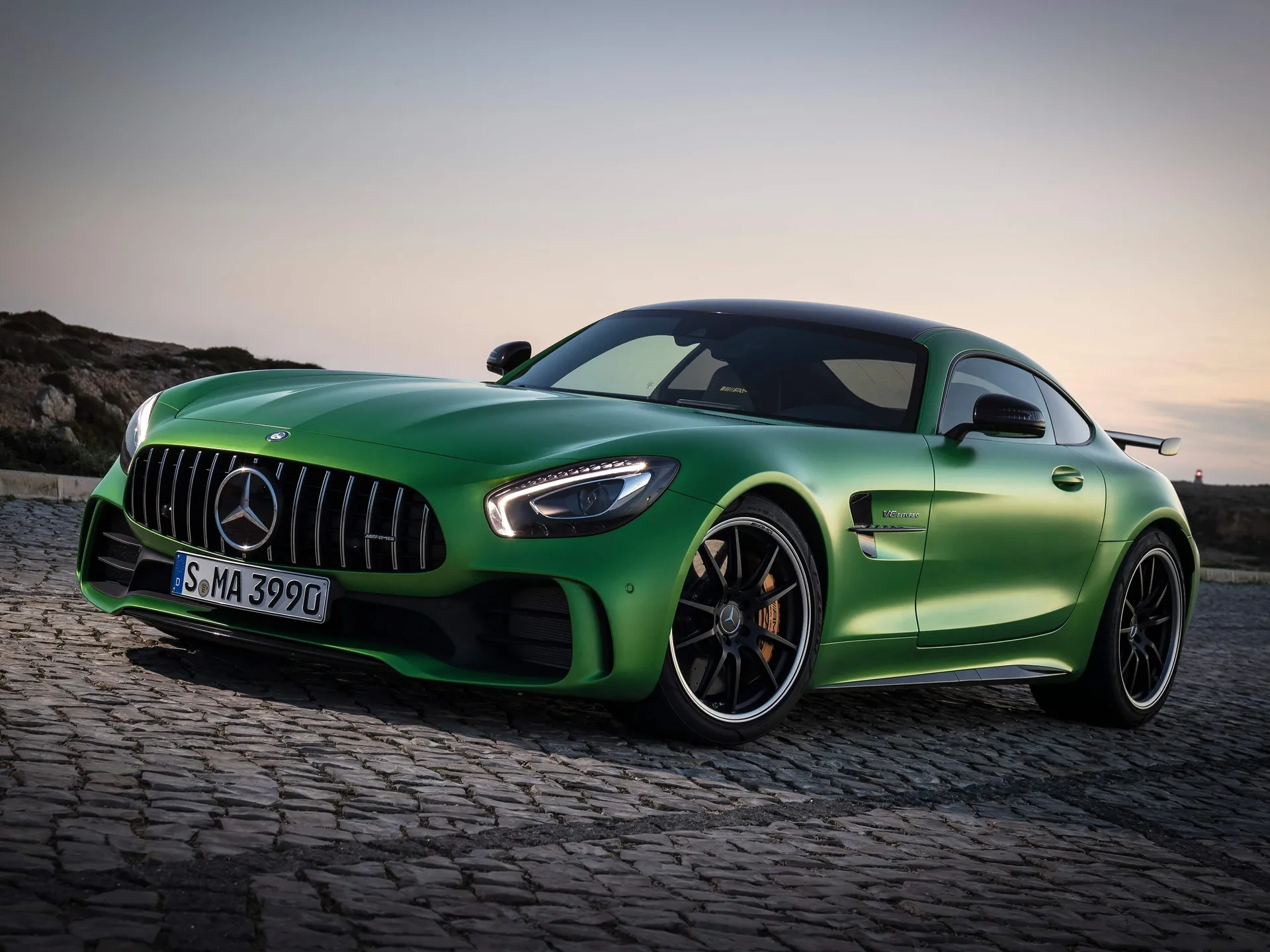 Mercedes-Benz AMG GT R (2017)