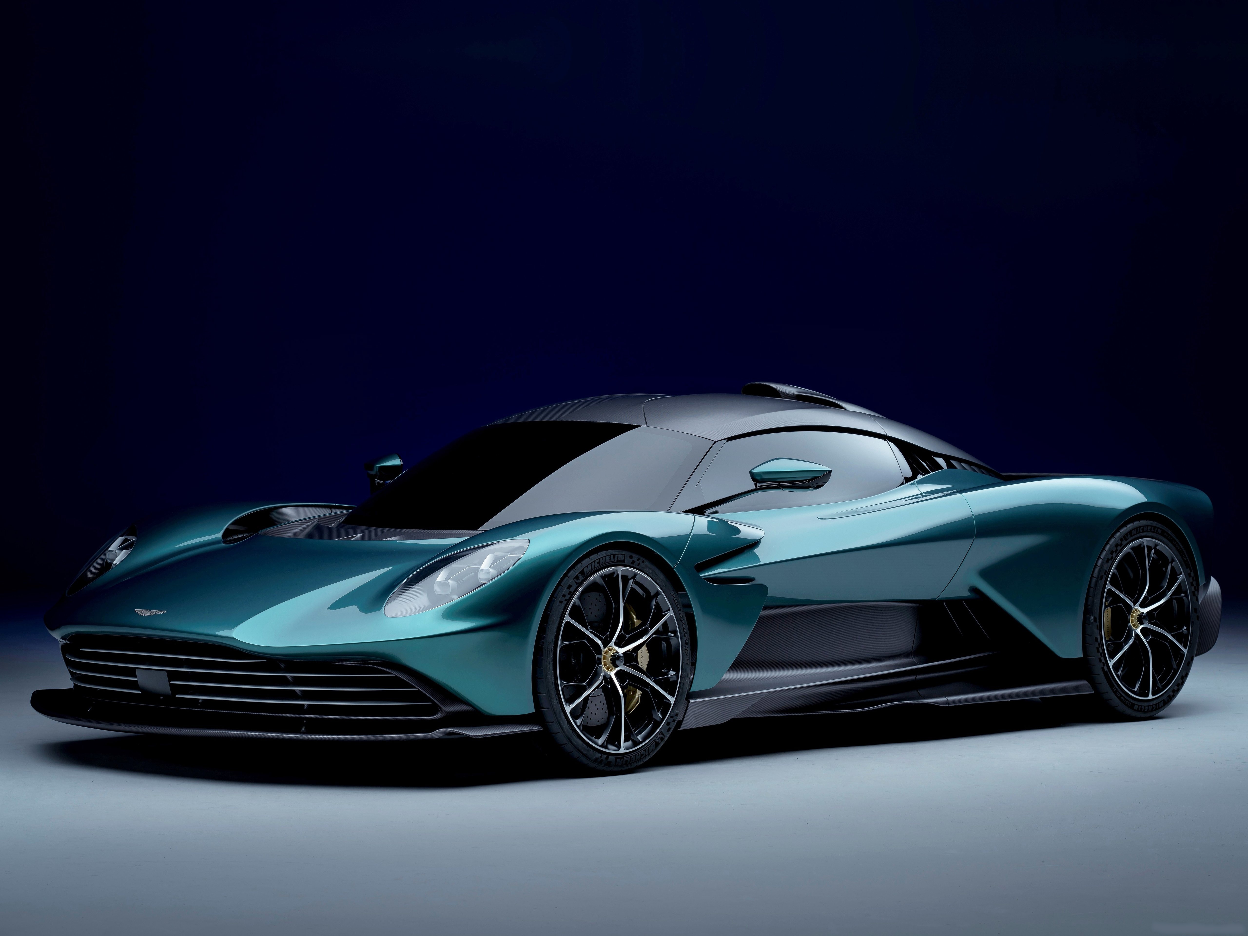 Aston Martin Valhalla Concept (2021)