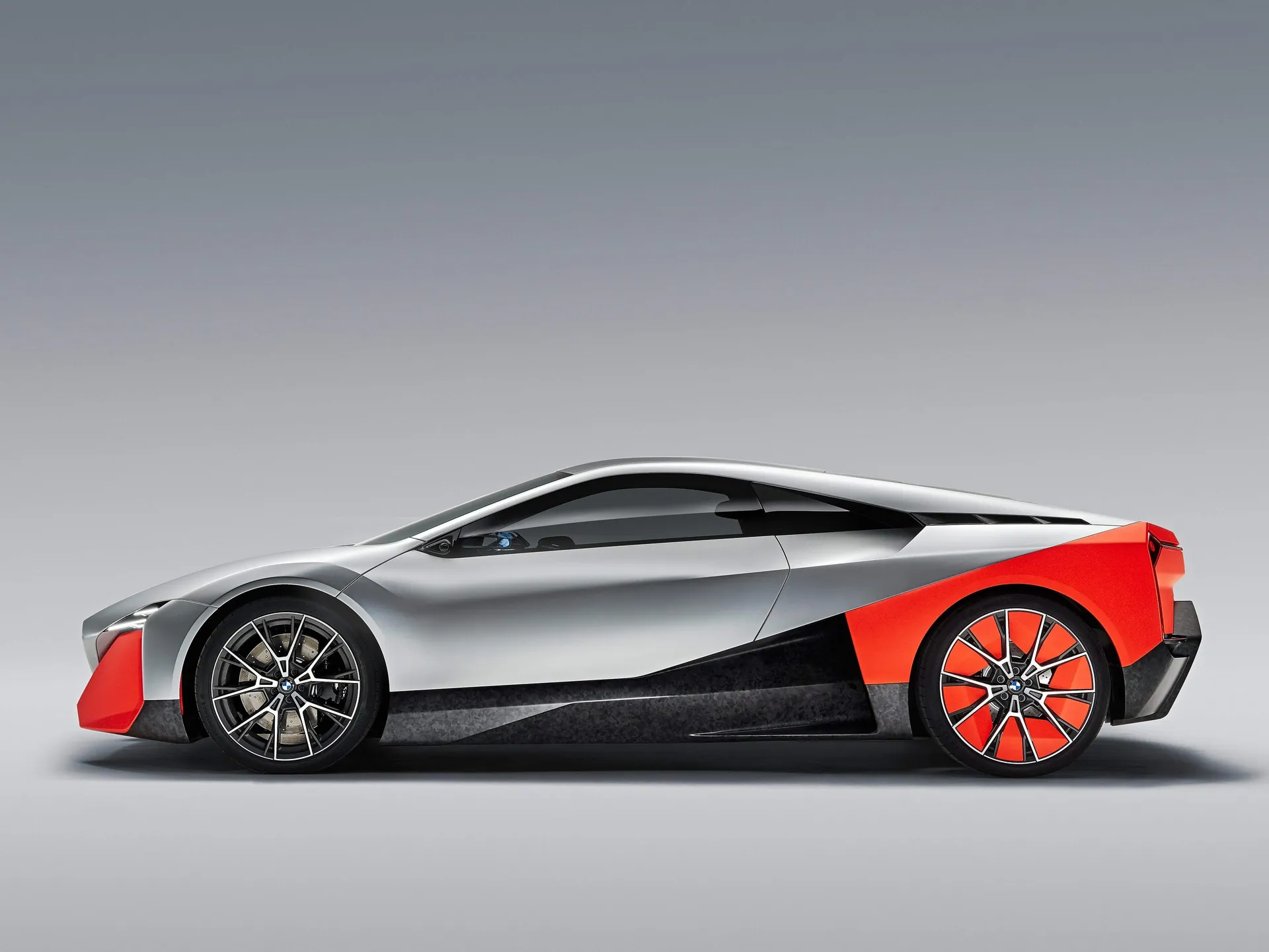 BMW Vision M Next Concept (2019) – boční profil