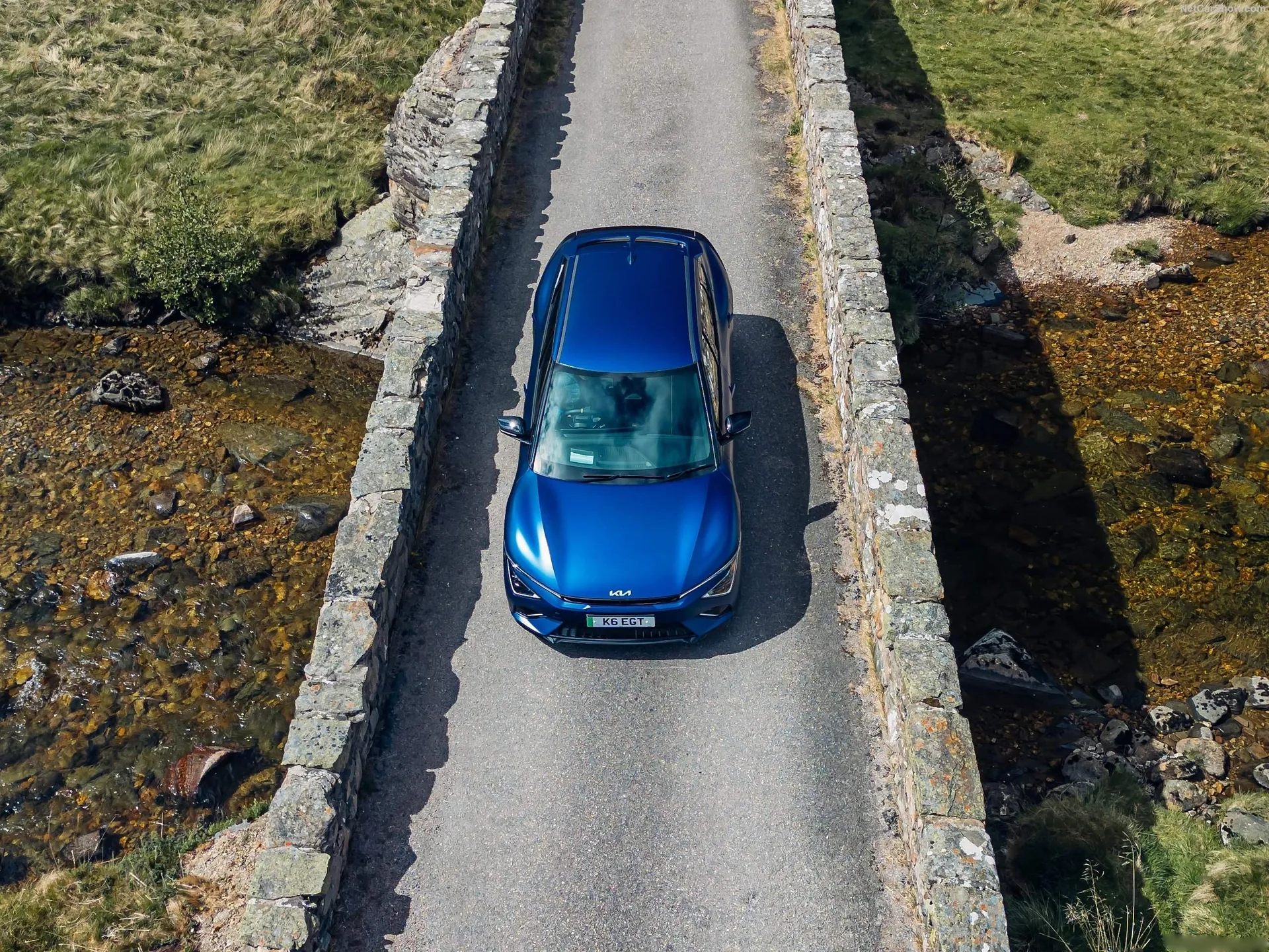 Kia EV6 GT [UK] (2025) – pohled shora
