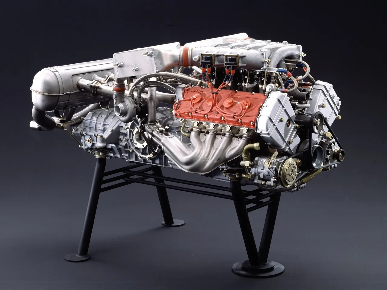 Ferrari F40 (1987) – motor