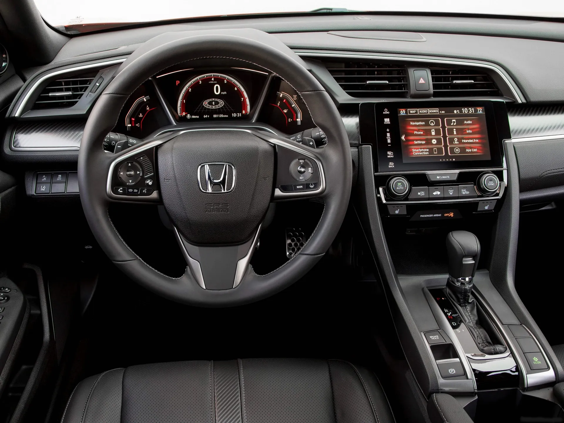 Honda Civic Hatchback (2017) - Interior