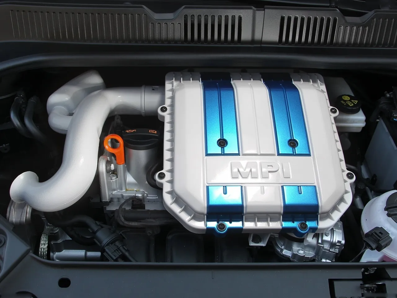 Skoda CitiJet Concept (2014) – motorový prostor