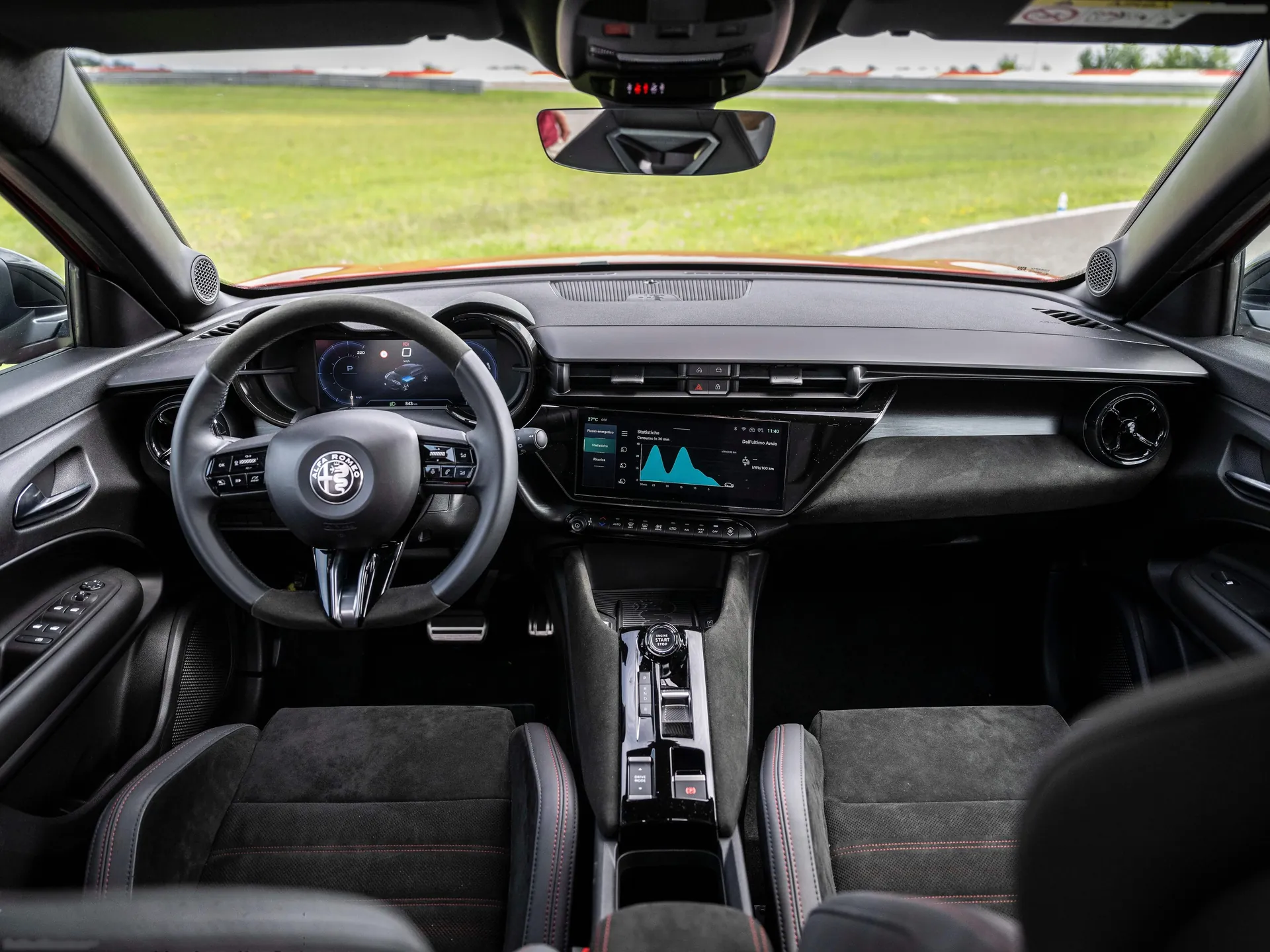 Alfa Romeo Junior (2025) – interiér