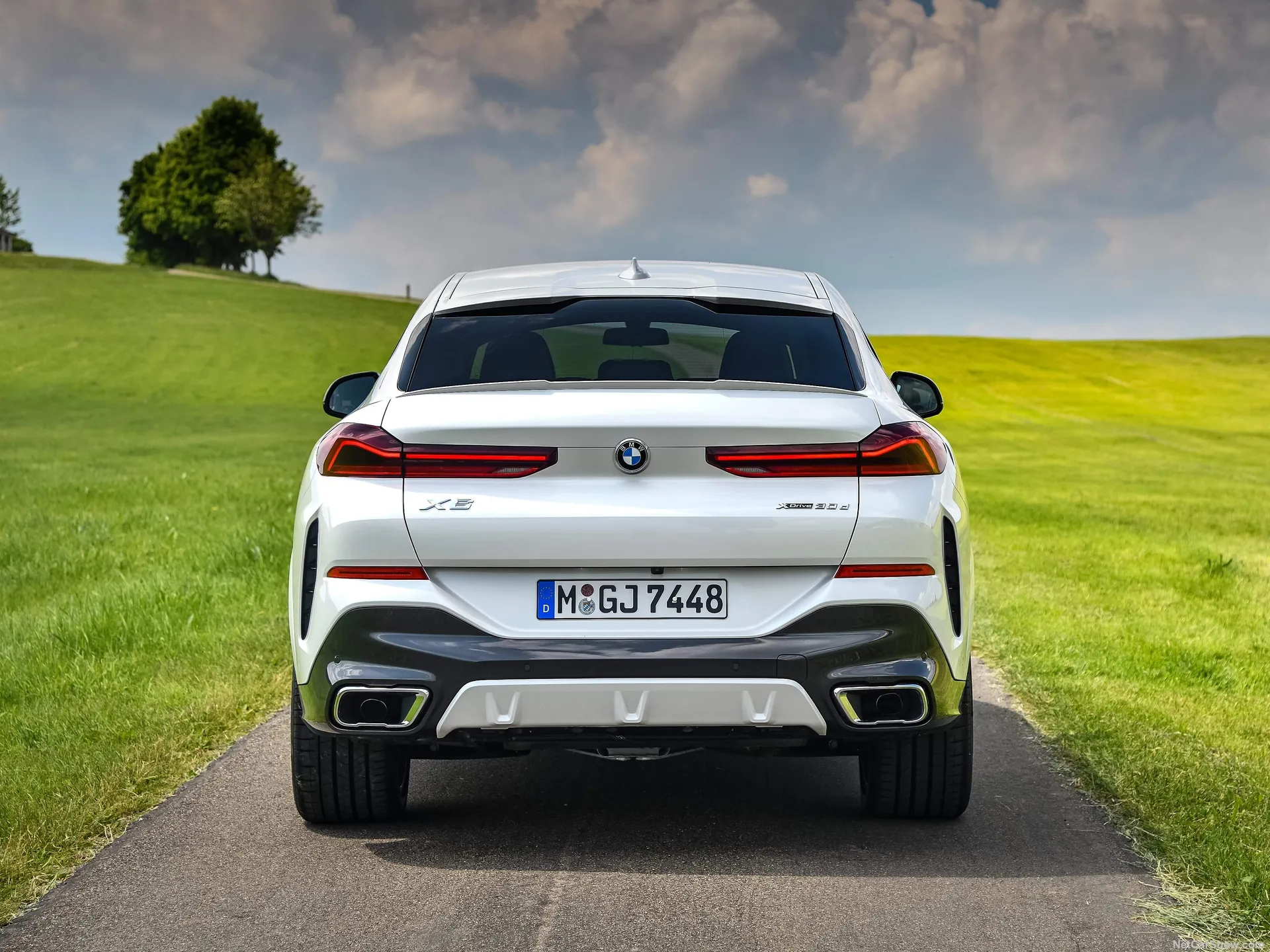 BMW X6 (2020) – zezadu