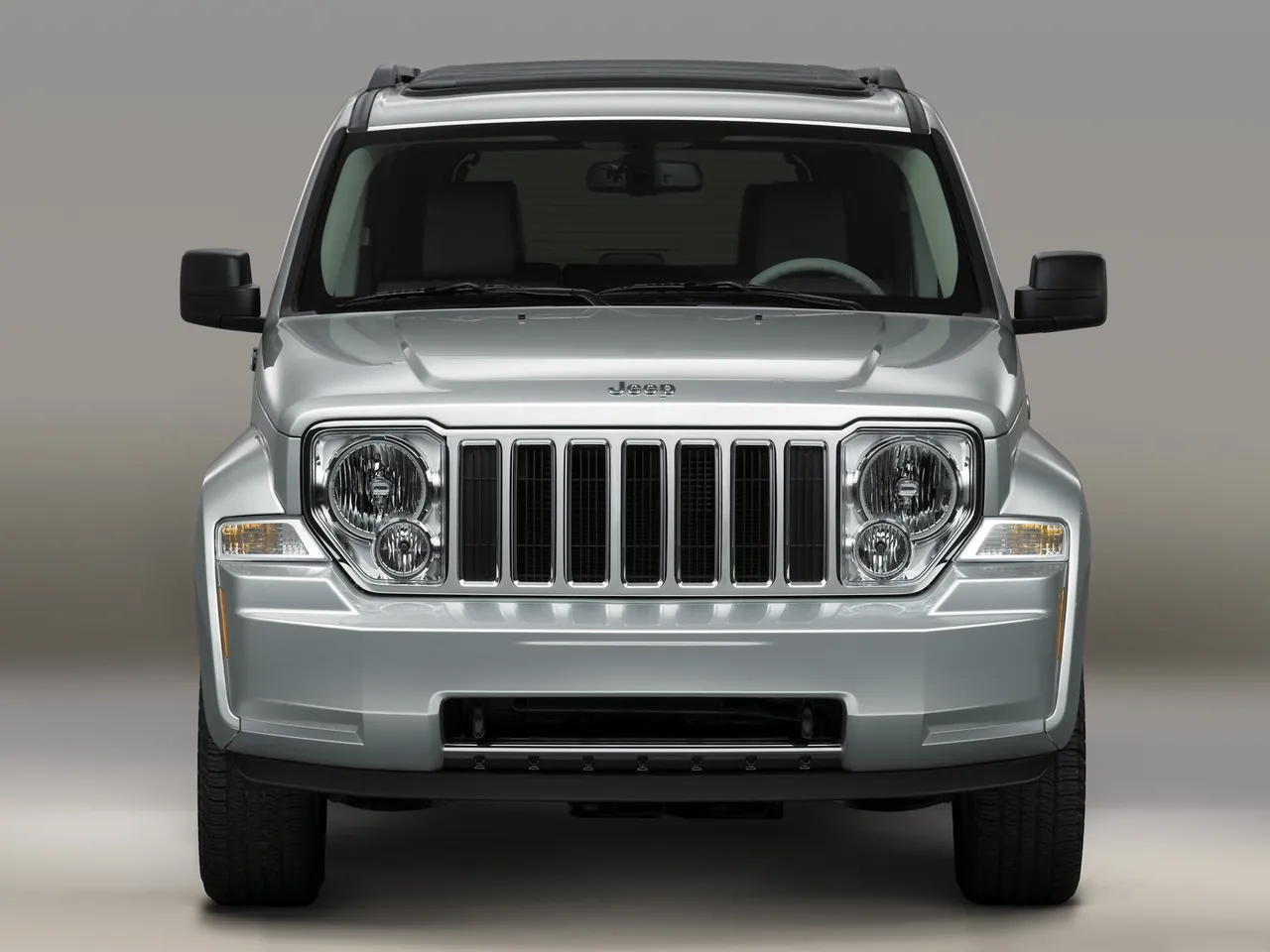 Jeep Liberty (2008) – zepředu