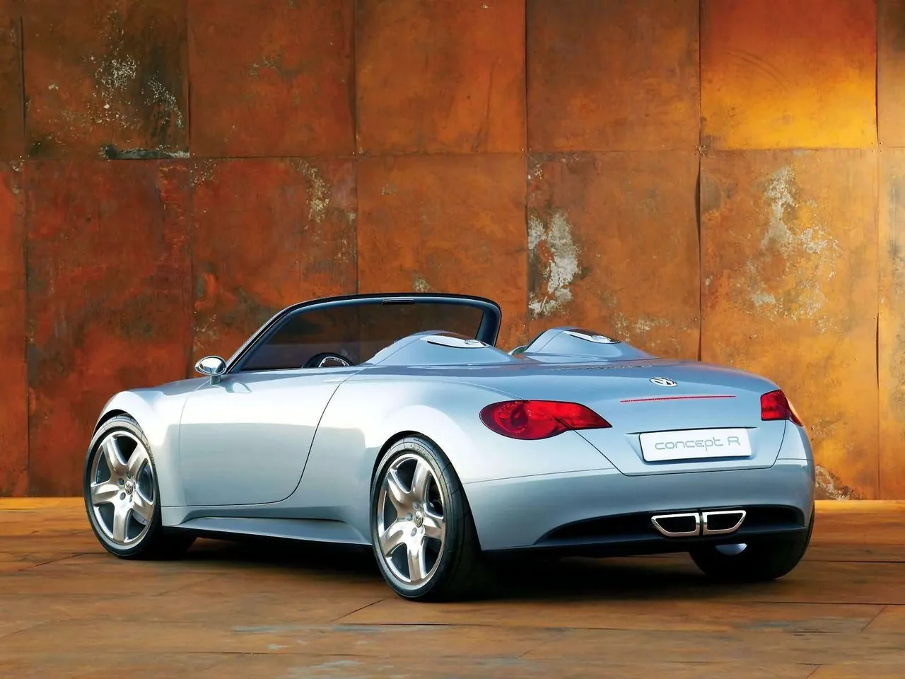 Volkswagen Concept R (2003) - Rear Three-Quarter