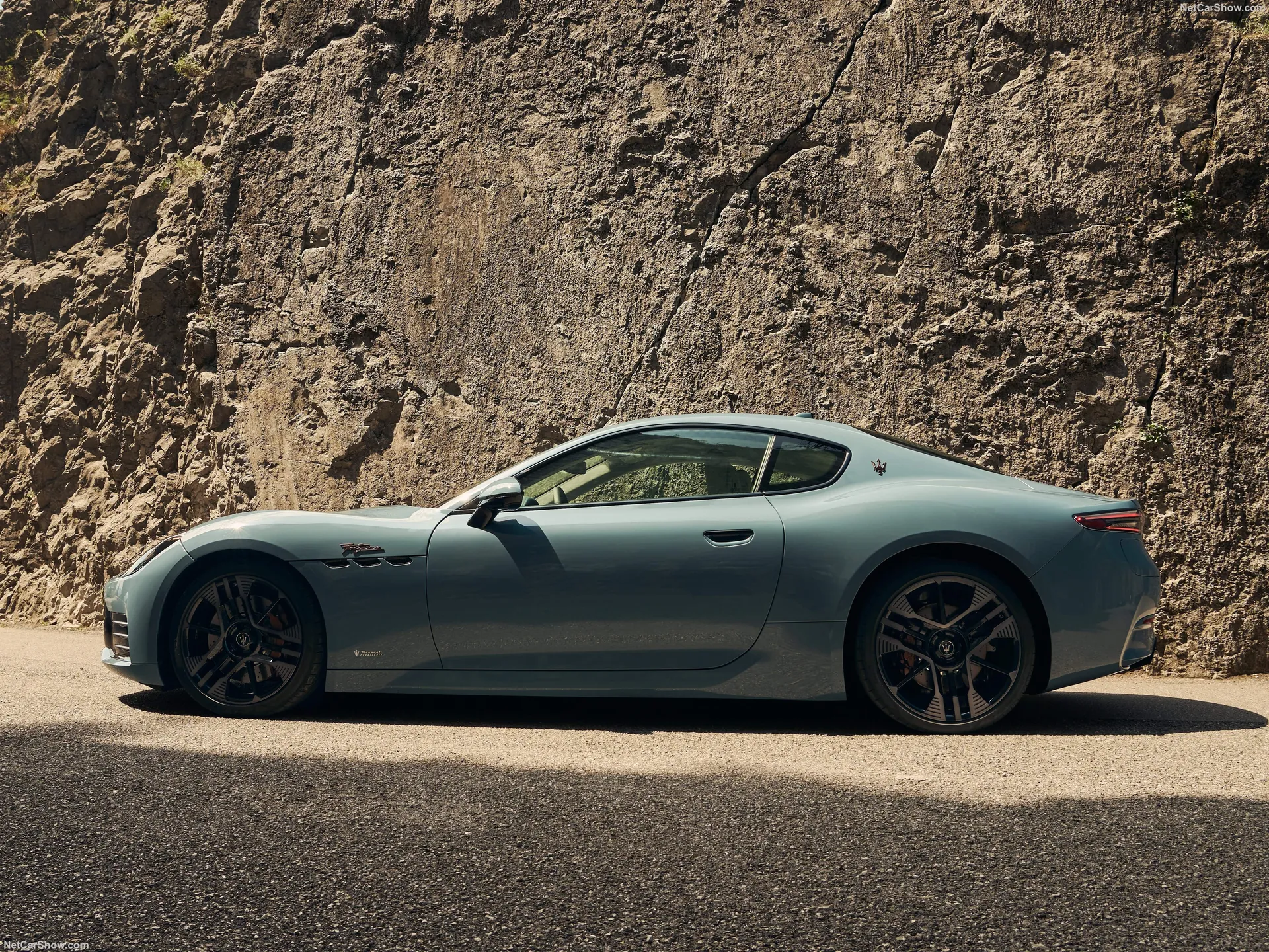 Maserati GranTurismo Folgore (2027) – boční profil