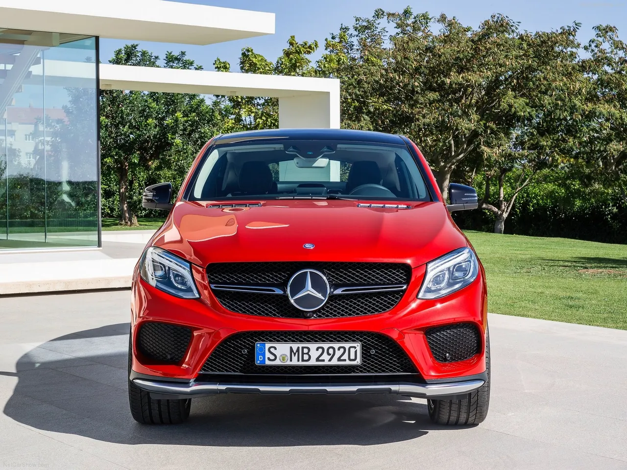Mercedes-Benz GLE450 AMG Coupe (2016) – zepředu