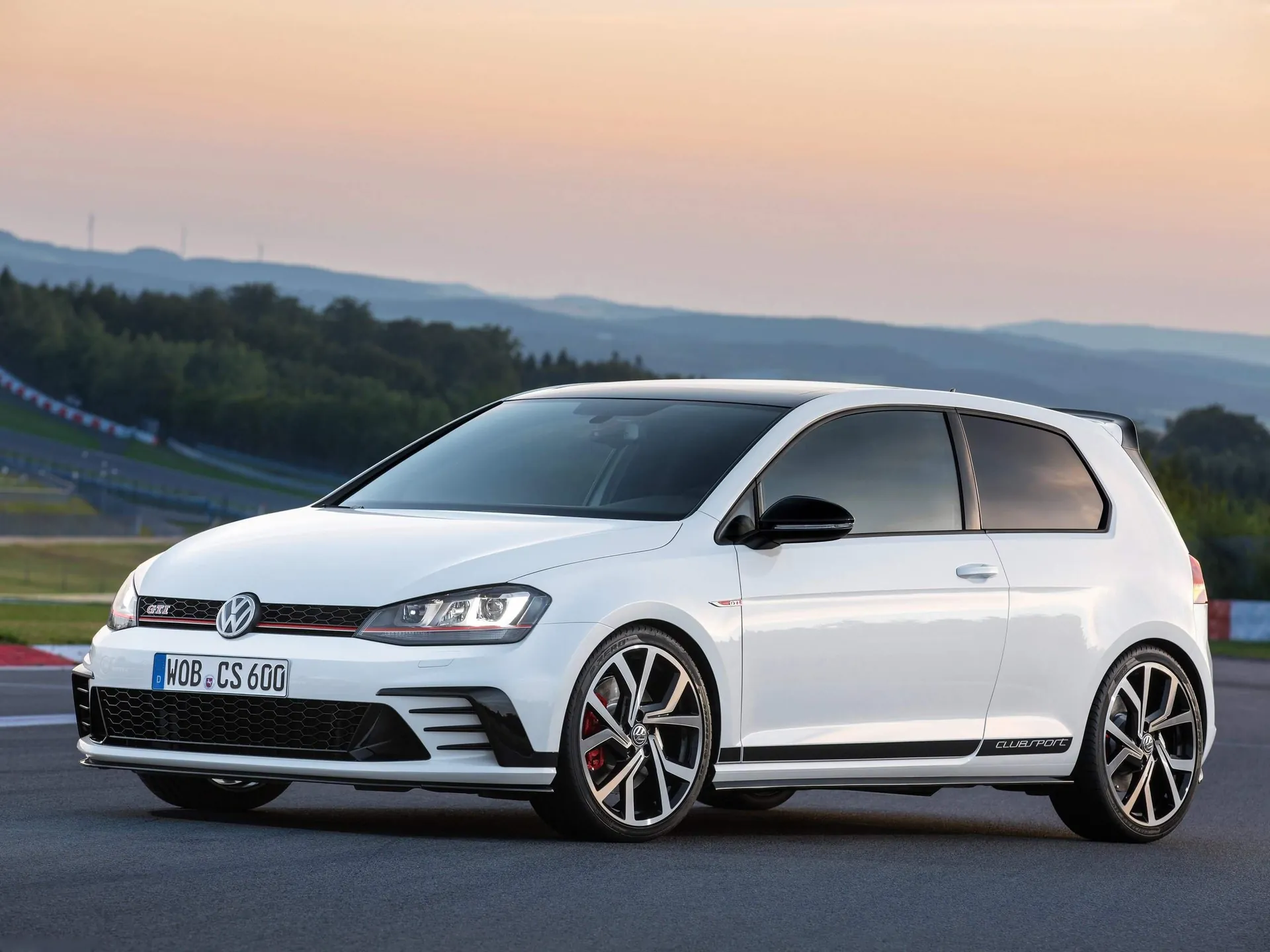 Volkswagen Golf GTI Clubsport (2016)