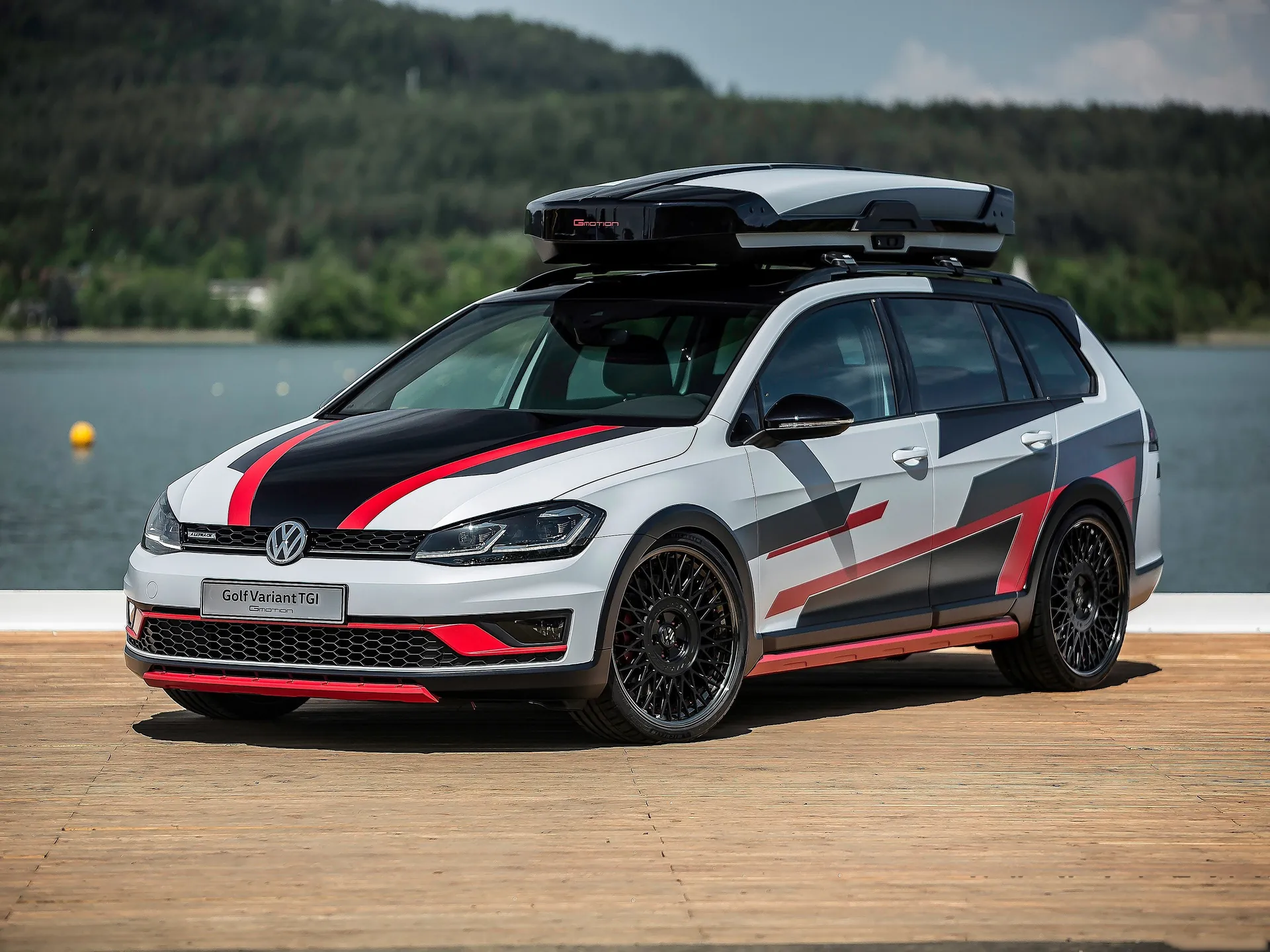 Volkswagen Golf Variant TGI GMotion Concept (2018)
