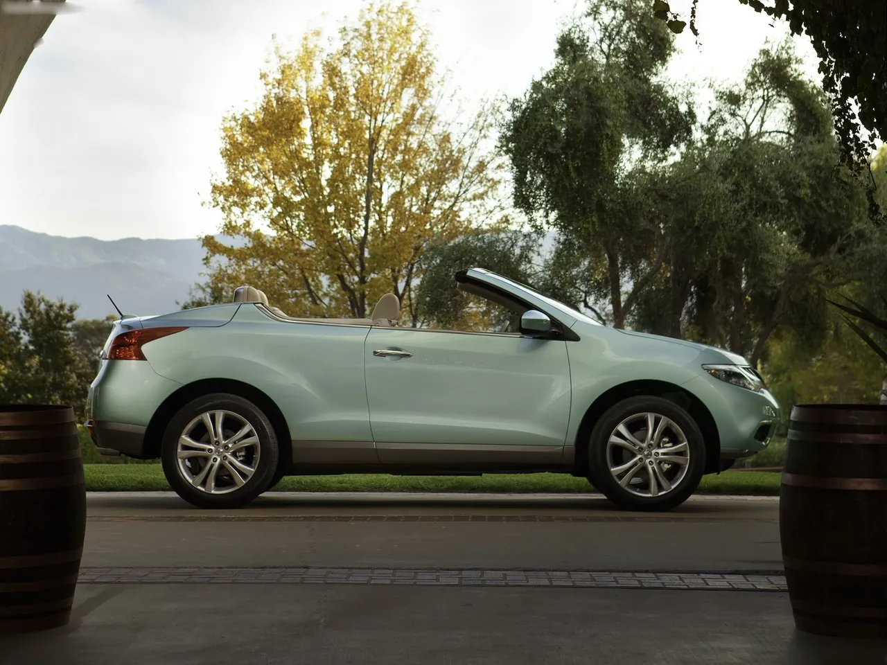 Nissan Murano CrossCabriolet (2011) – boční profil