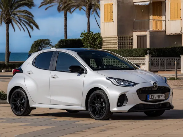 Mazda 2 Hybrid (2026)