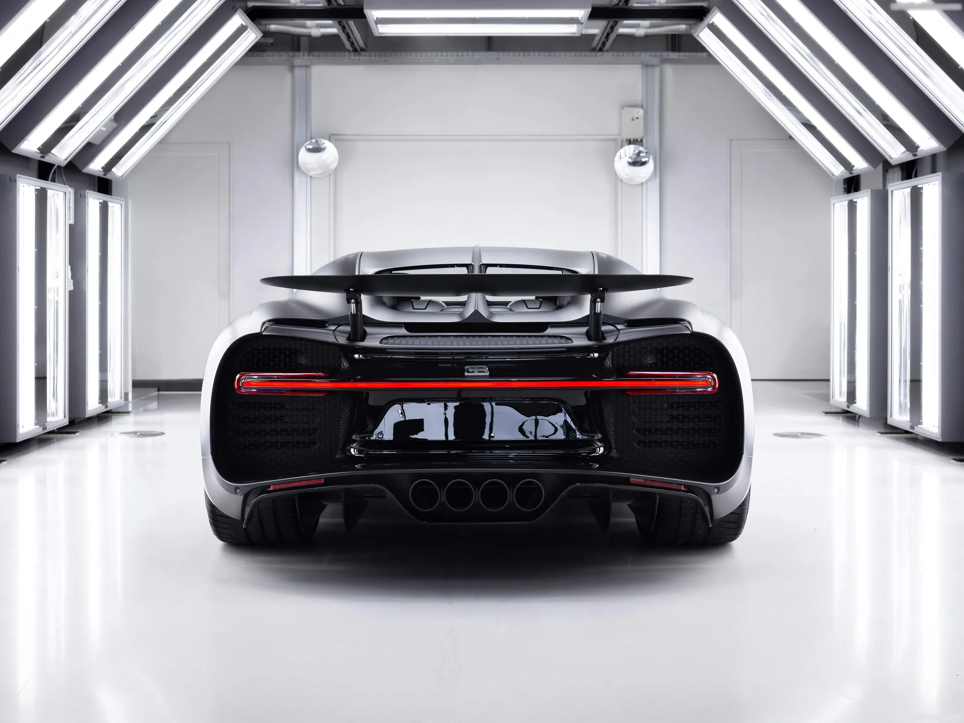 Bugatti Chiron Sport Noire Sportive (2020) - Rear