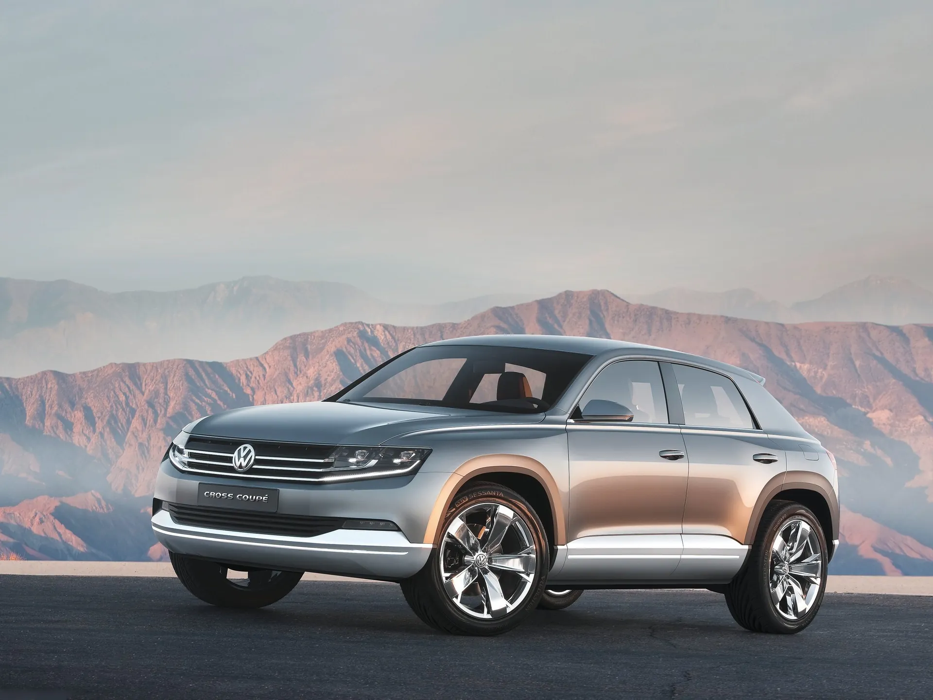 Volkswagen Cross Coupe Concept (2011)