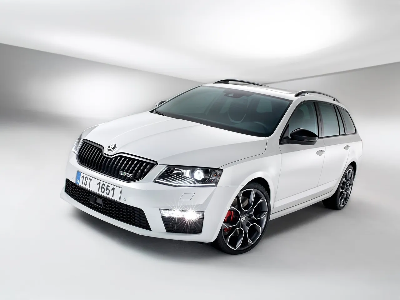 Skoda Octavia Combi RS (2014)