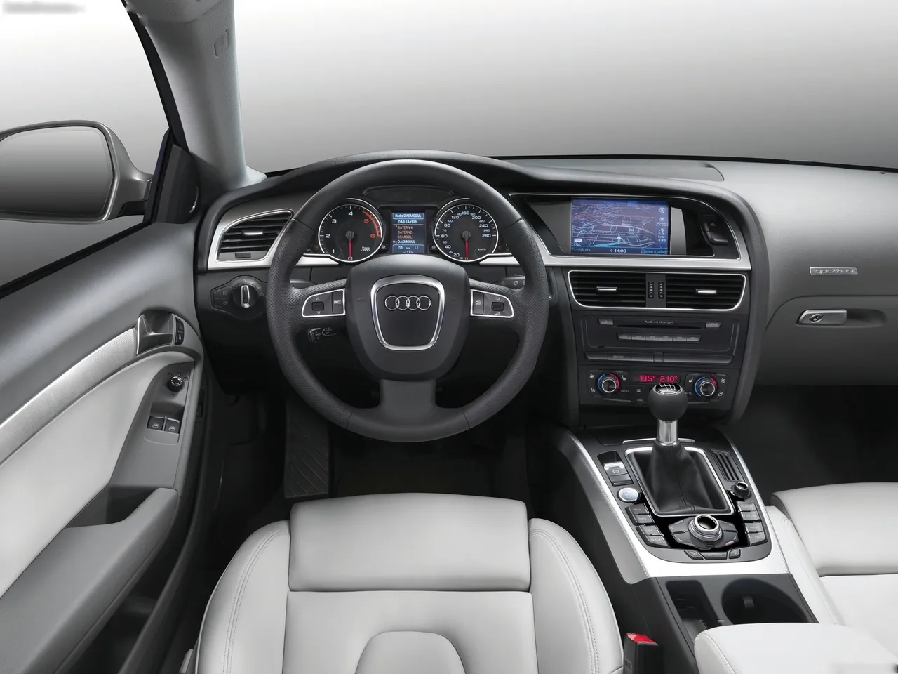 Audi A5 (2008) – interiér